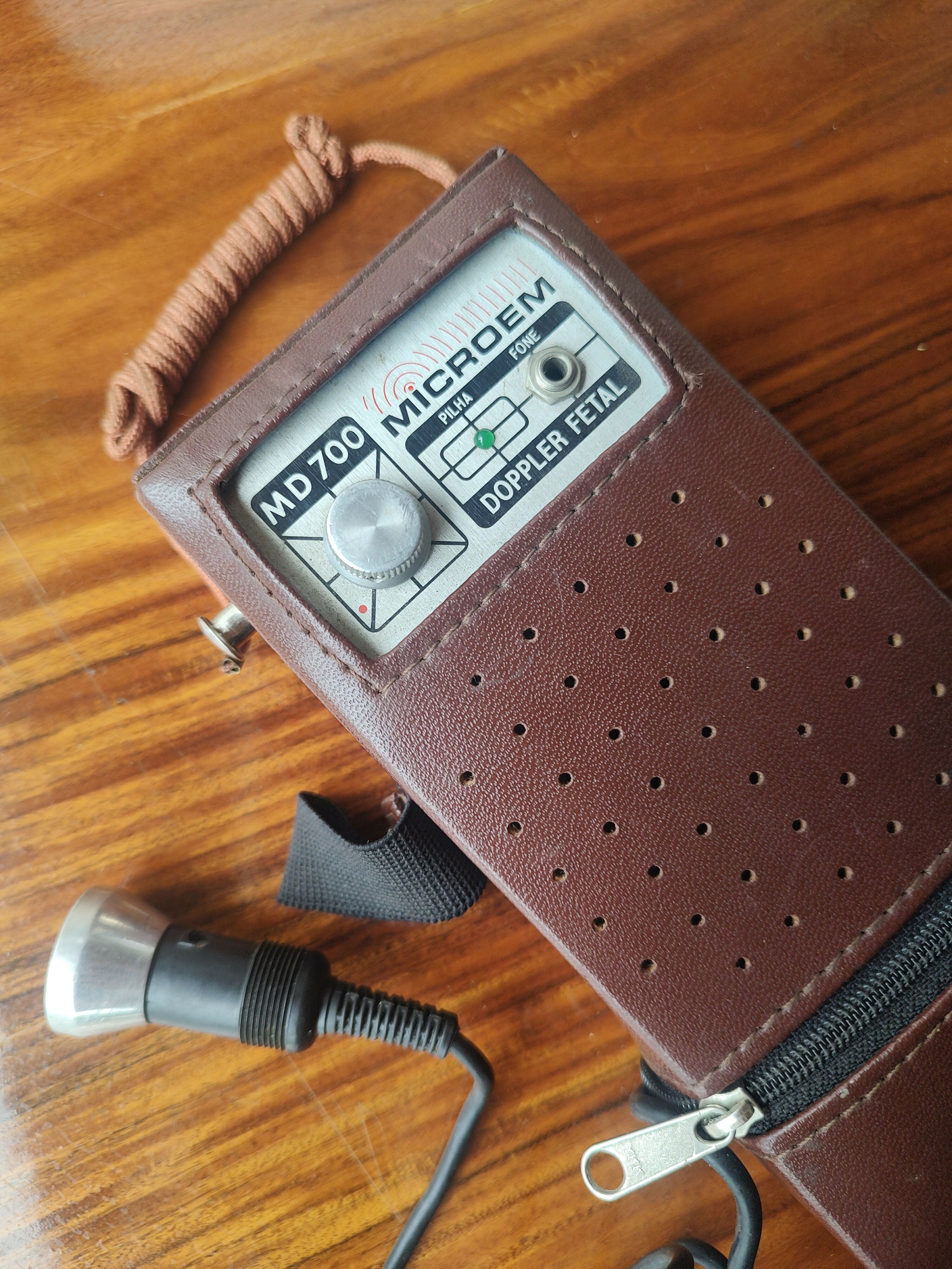 Antigo Doppler Fetal Microem MD 700 / Auscutador de coração Portátil (funcionando!)