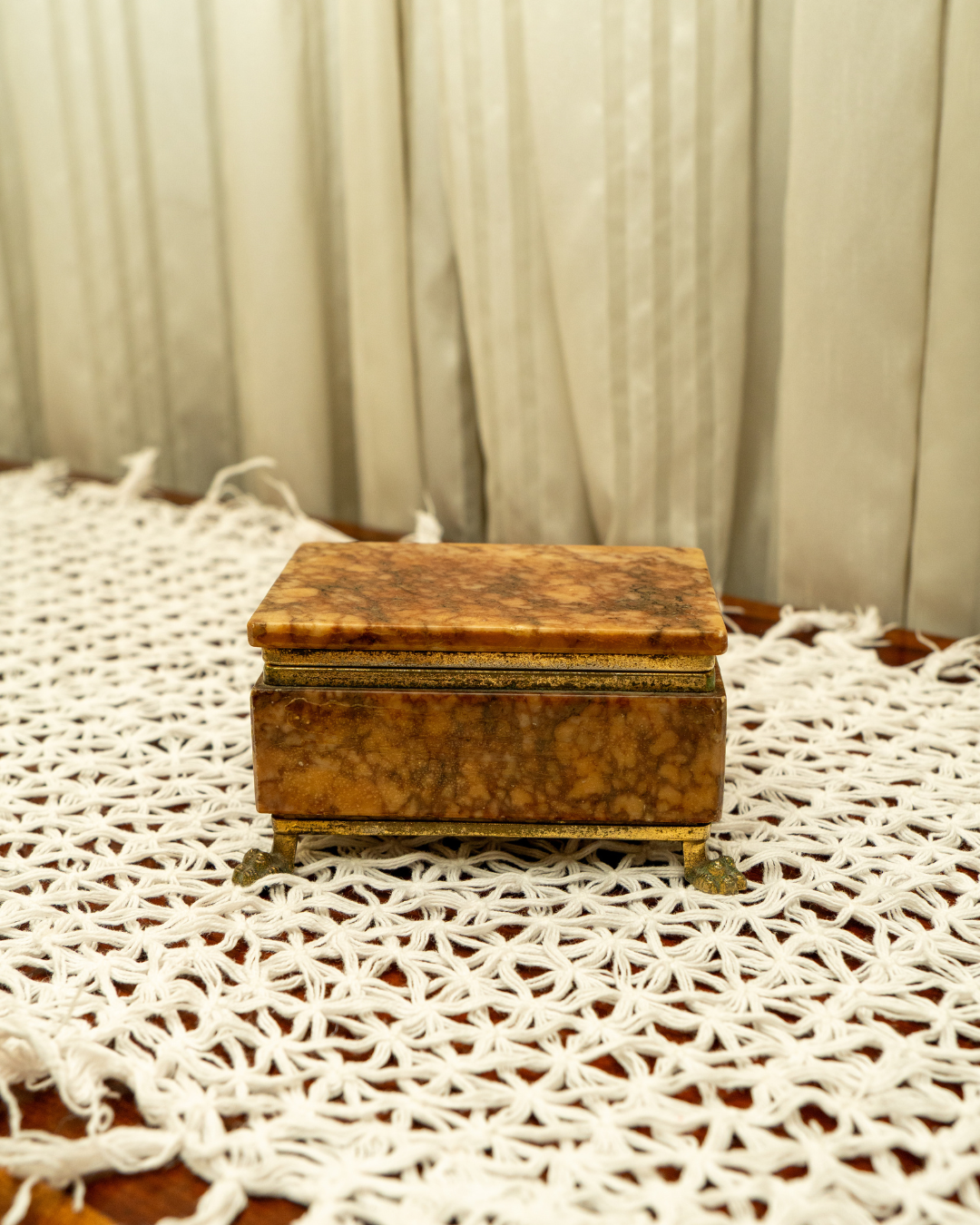 Pequeno Porta-Joias retangular Italiano em Mármore e Cobre