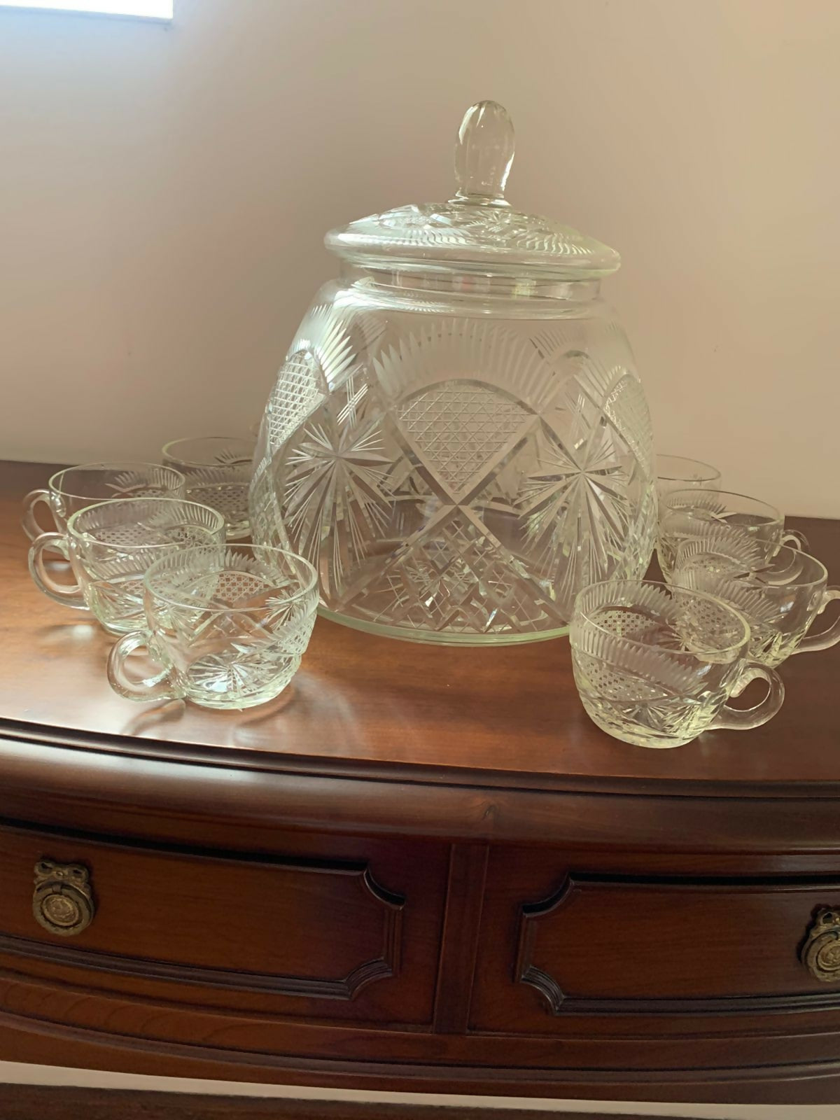 Poncheira com 12 xícaras em cristal lapidado (DMPS_052)