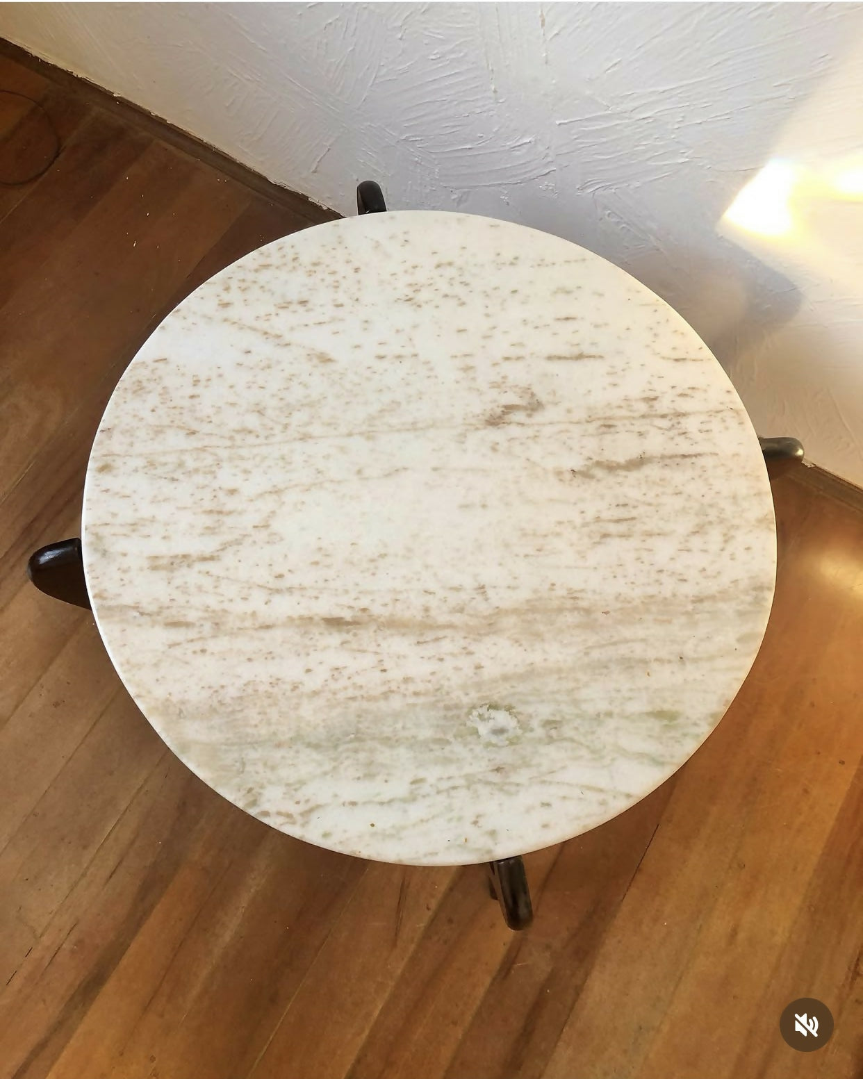 Mesa de centro “Maracanã” atribuída ao designer Giuseppe Scapinelli em madeira e mármore