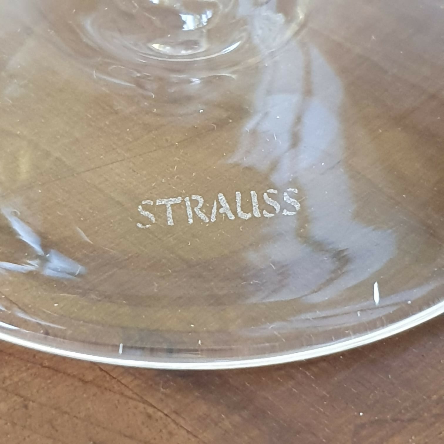Conjunto de 6 taças vintage para conhaque Strauss.