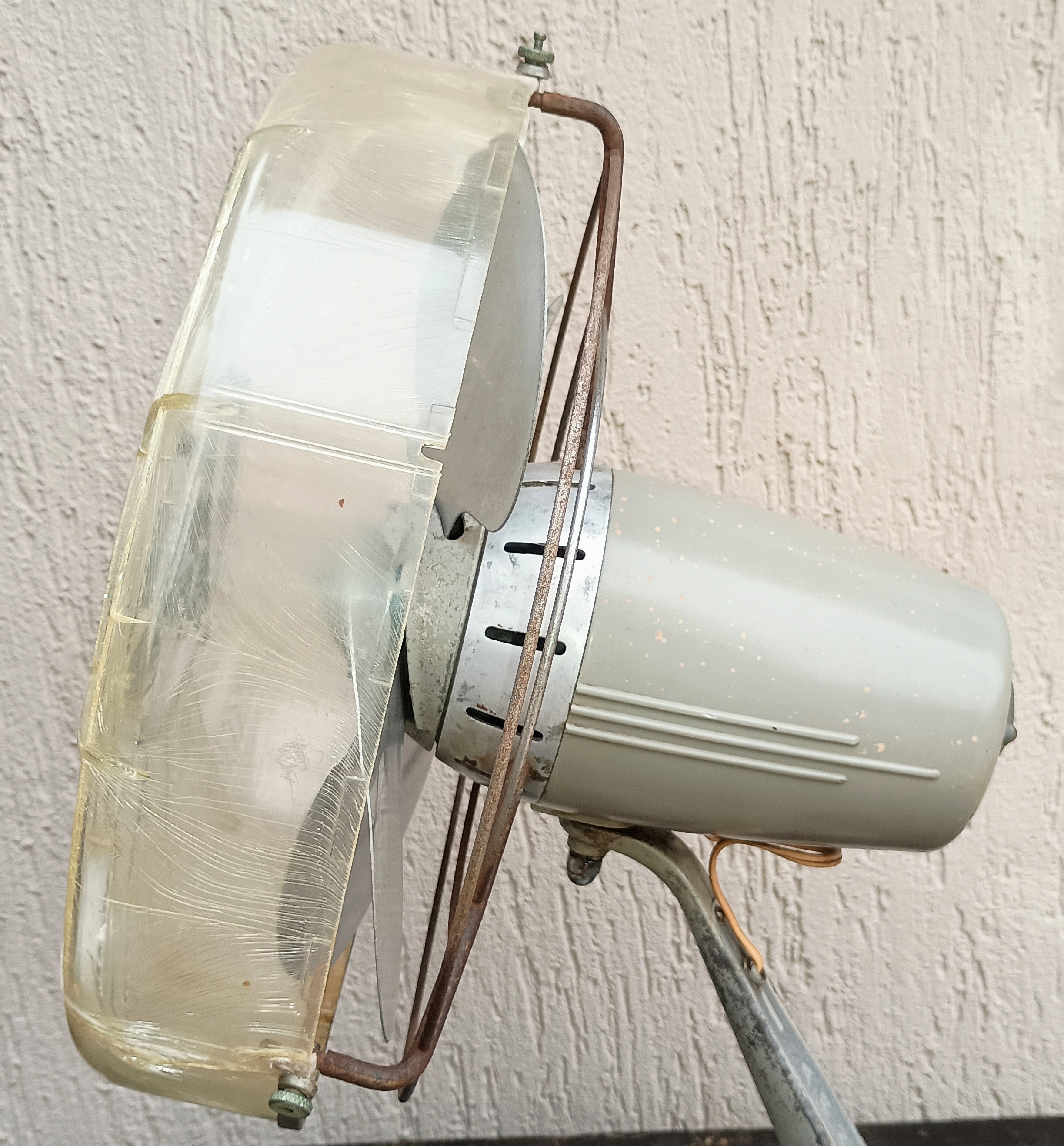 VENTILADOR ARNO EP-5 – DÉCADA DE 1950 | ALUMÍNIO FUNDIDO | HÉLICE EM ALUMÍNIO | FUNCIONANDO | PEÇA DE COLEÇÃO
