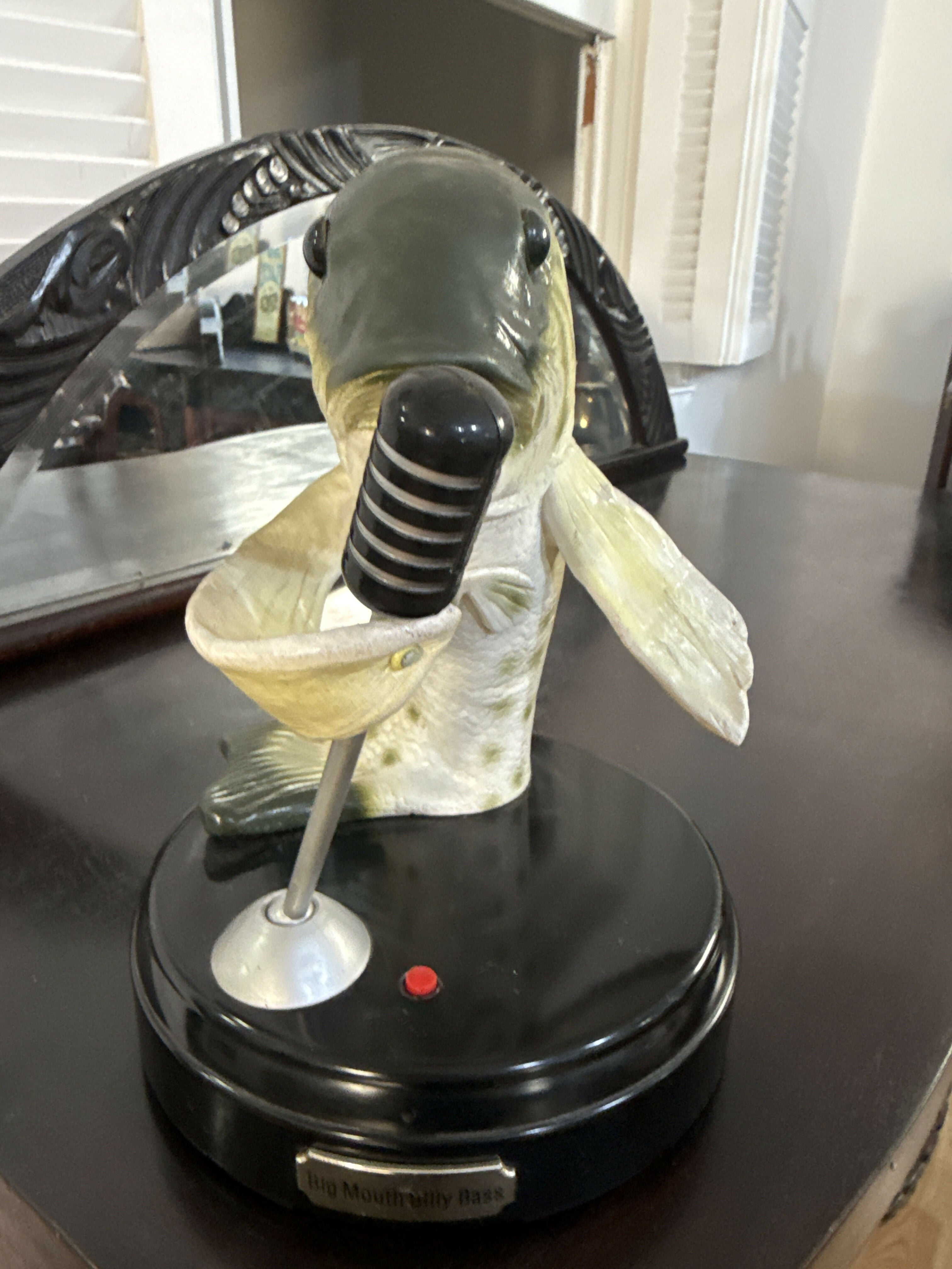 🎤 Big Mouth Billy Bass – Edição Especial “Superstar” | Ícone Retrô da Cultura Americana