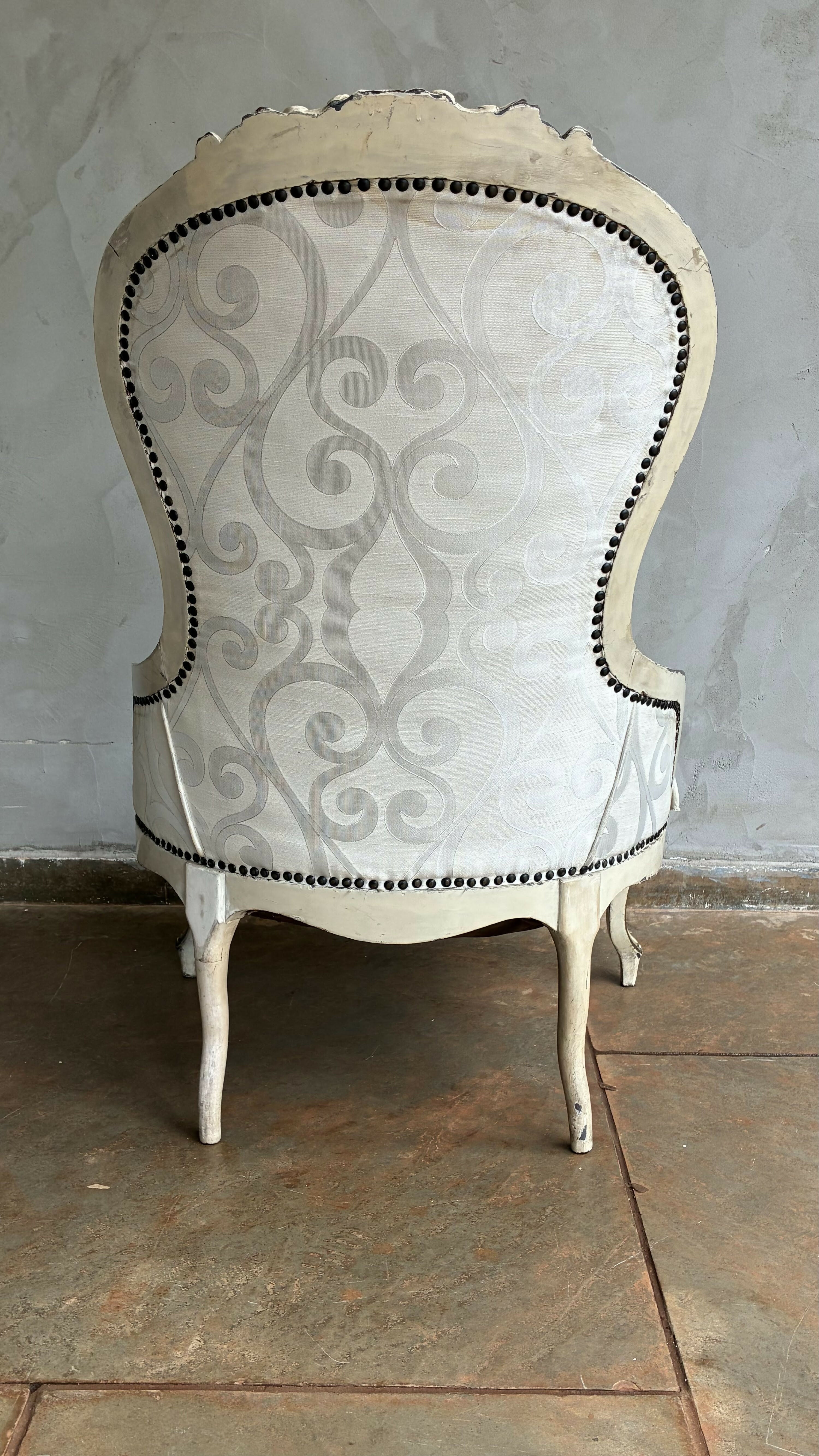 Poltrona Vitoriana Estilo Clássico