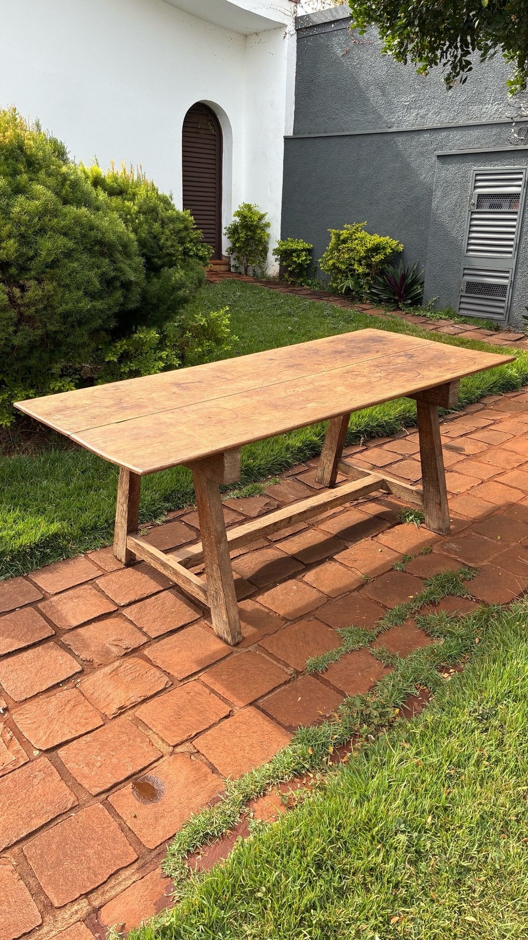 Mesa Retangular Rústica de Fazenda em Madeira