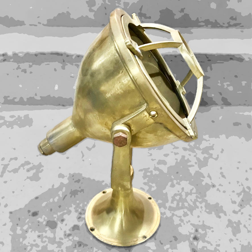 Luminária Holofote Náutico em latão escovado dourado 