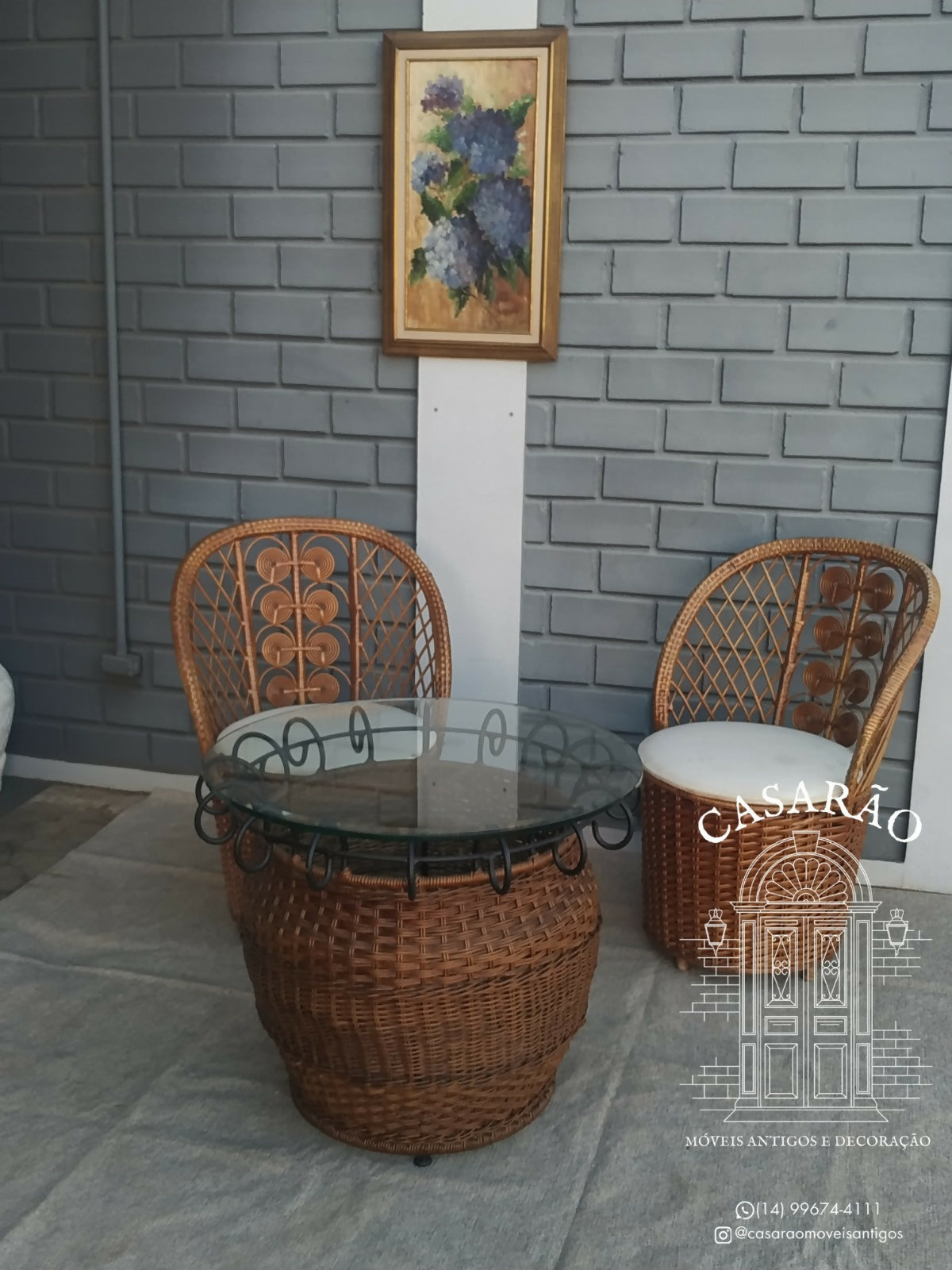 Conjunto Mesinha + Par de poltronas rattan