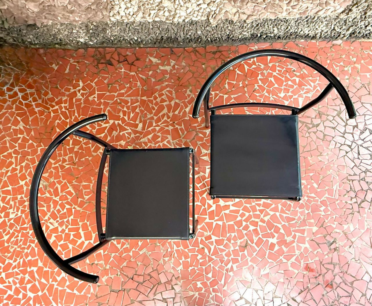 Par de cadeiras &quot;Café Chair&quot; projetadas por Philippe Starck
