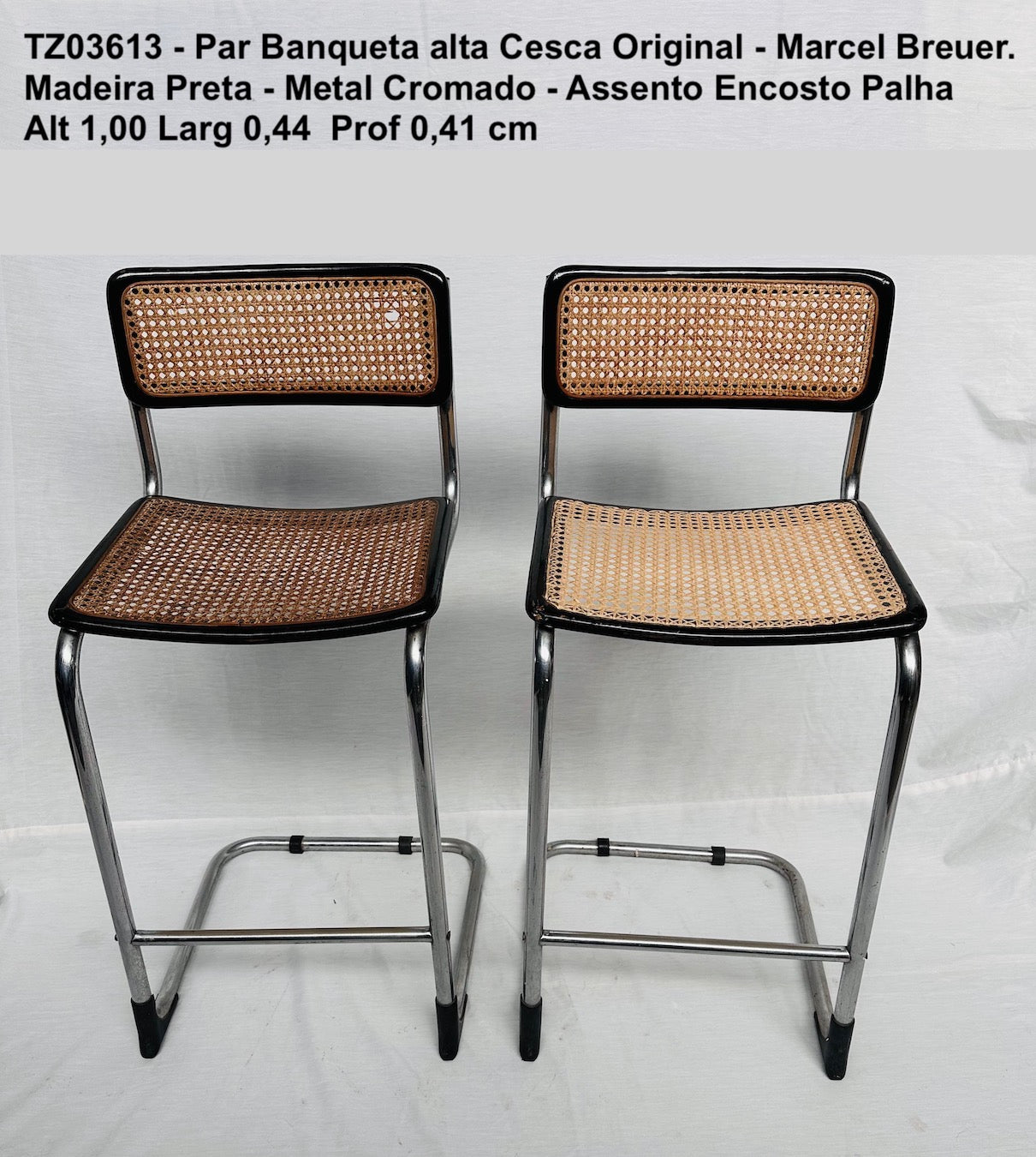 Par de Bancos de Bar Modelo Cesca – Marcel Breuer