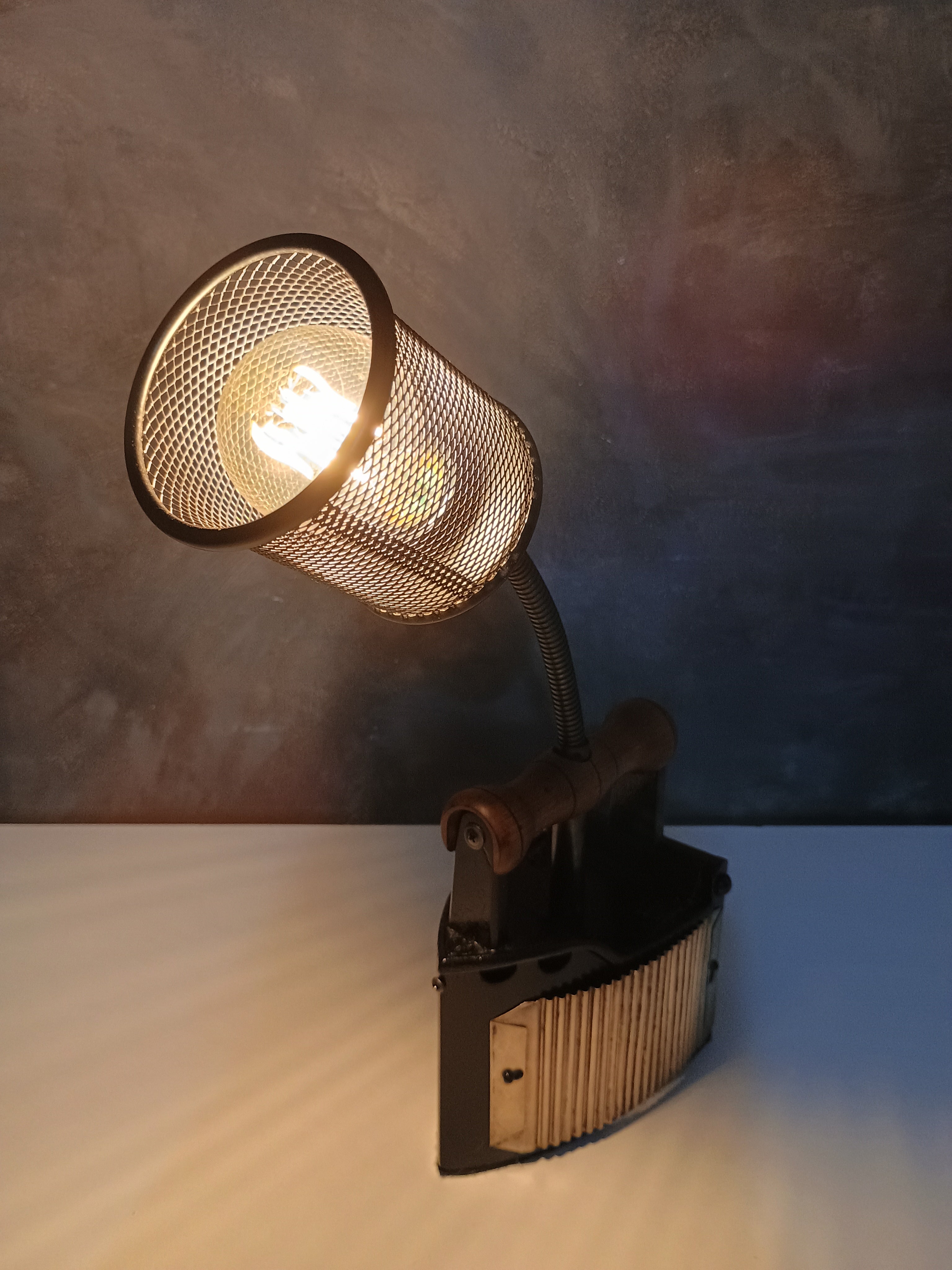 Luminária Ferrinho + Cúpula aramada