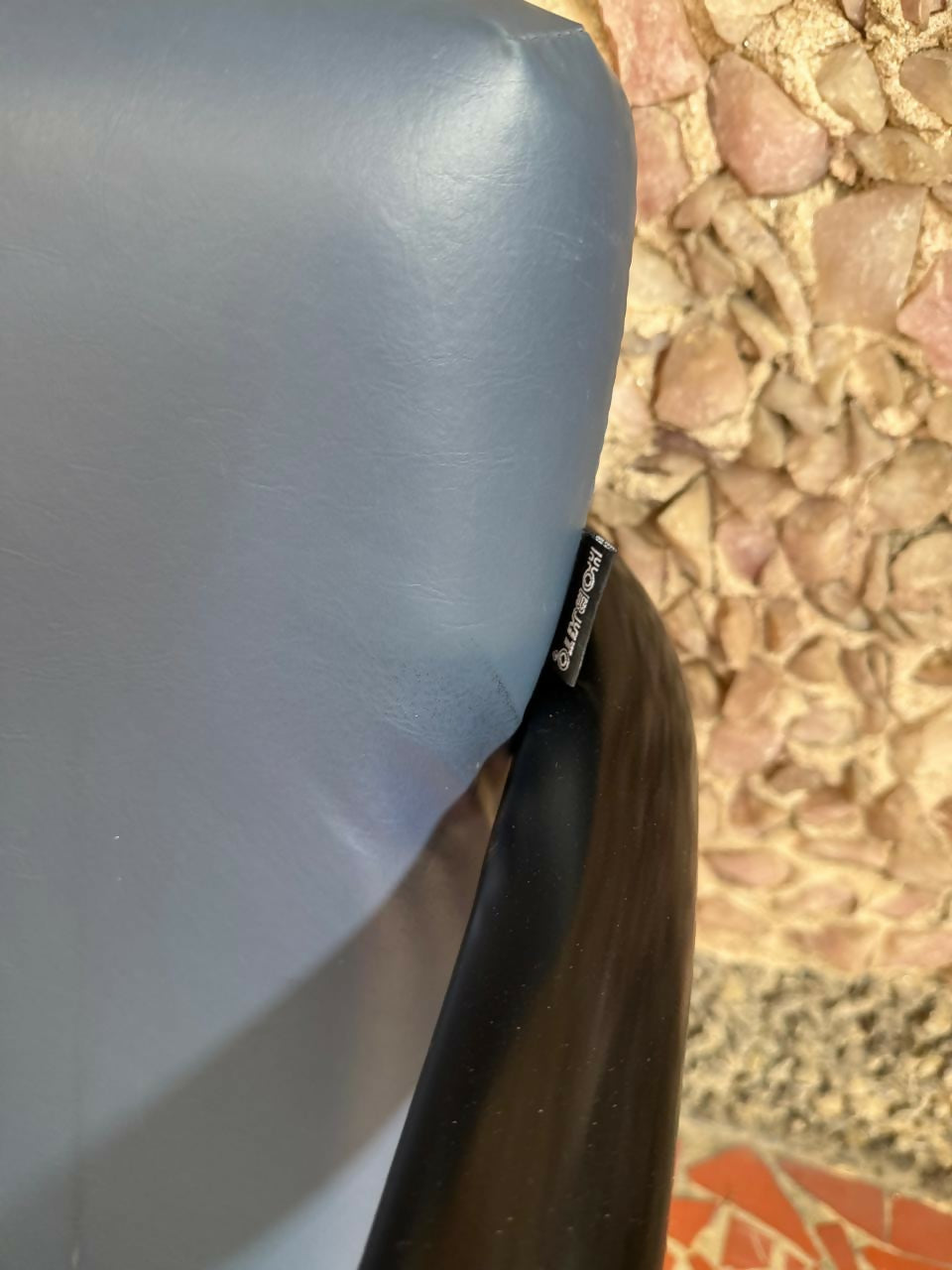 Sofá dois lugares Geraldo de Barros Kopenhagem