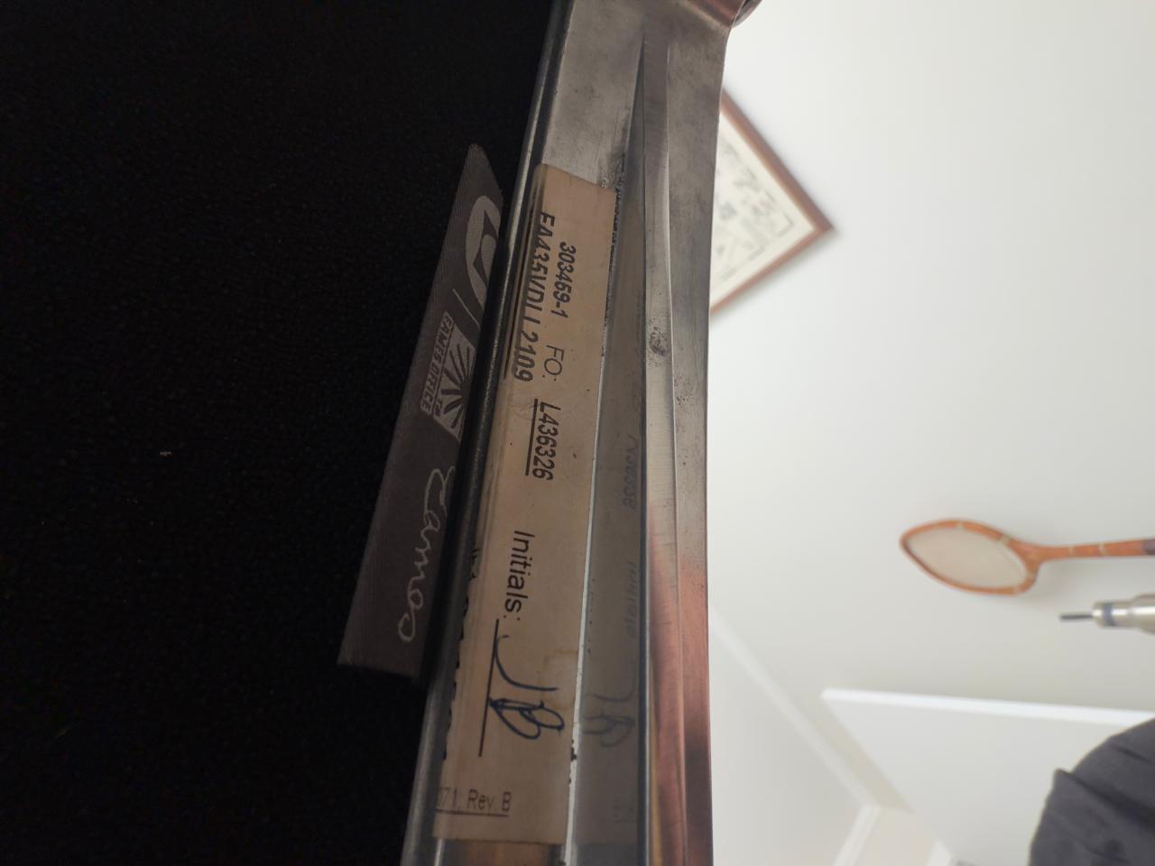 Cadeira de Escritório Eames Pad Original em couro natural 