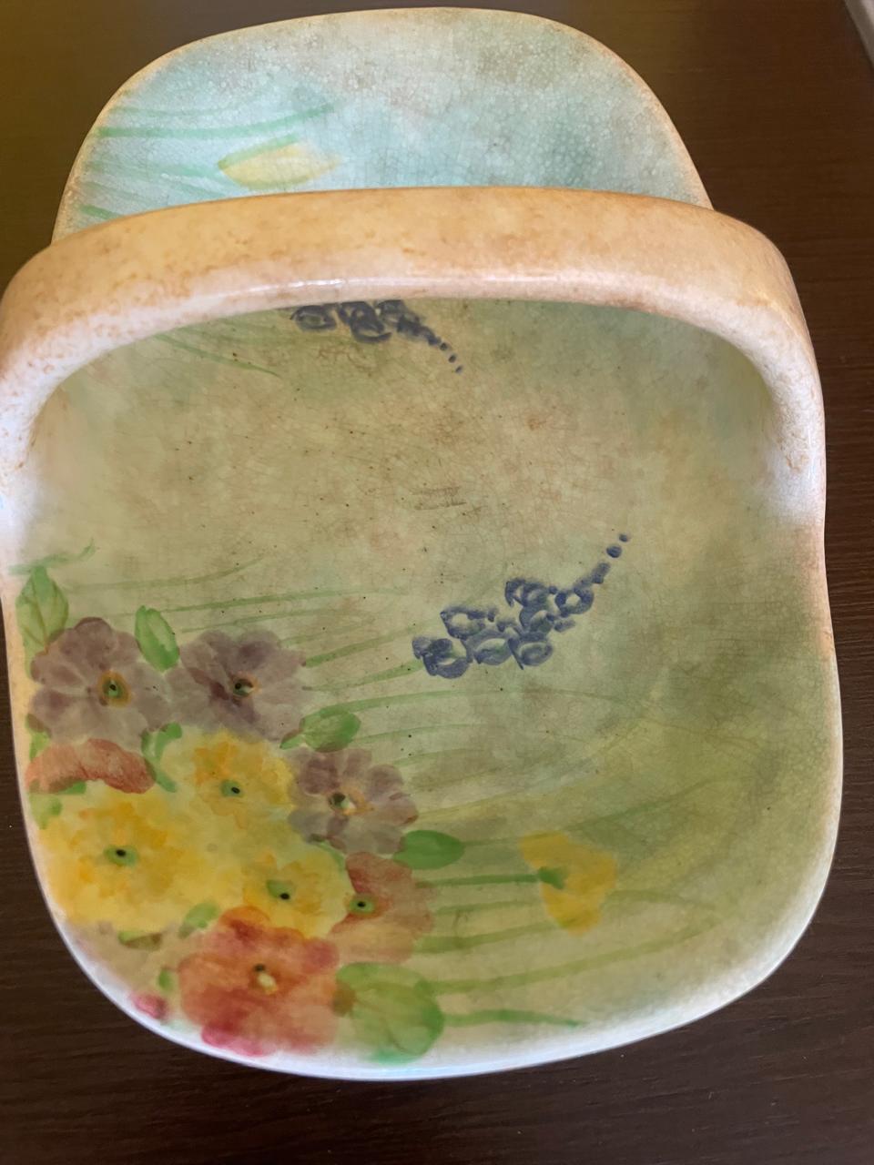 Antigo Pratinho inglês em forma de cesto com pintura floral 