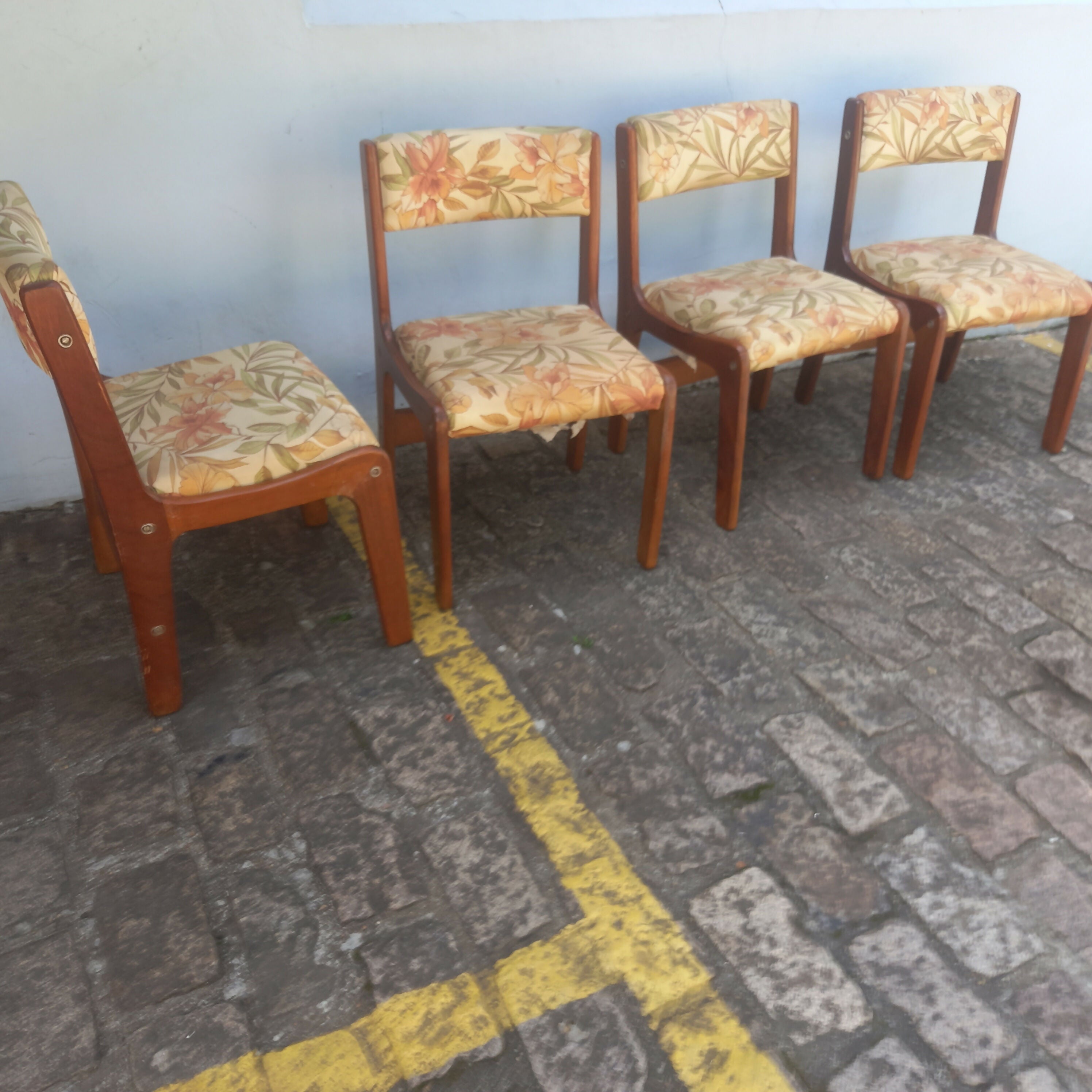 Cadeiras Geraldo de Barros