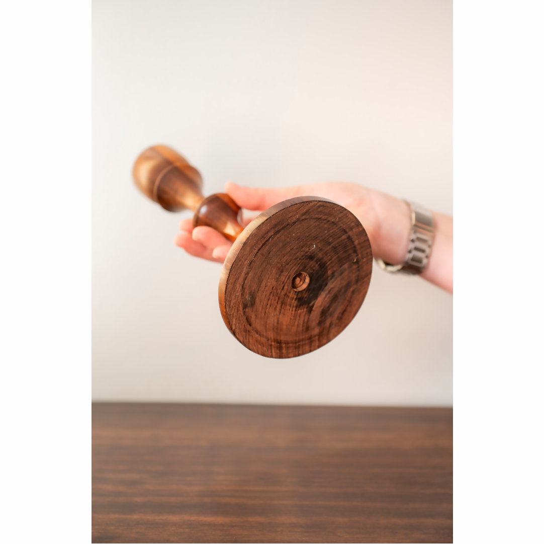 Castiçal em Madeira de Jacarandá Torneada