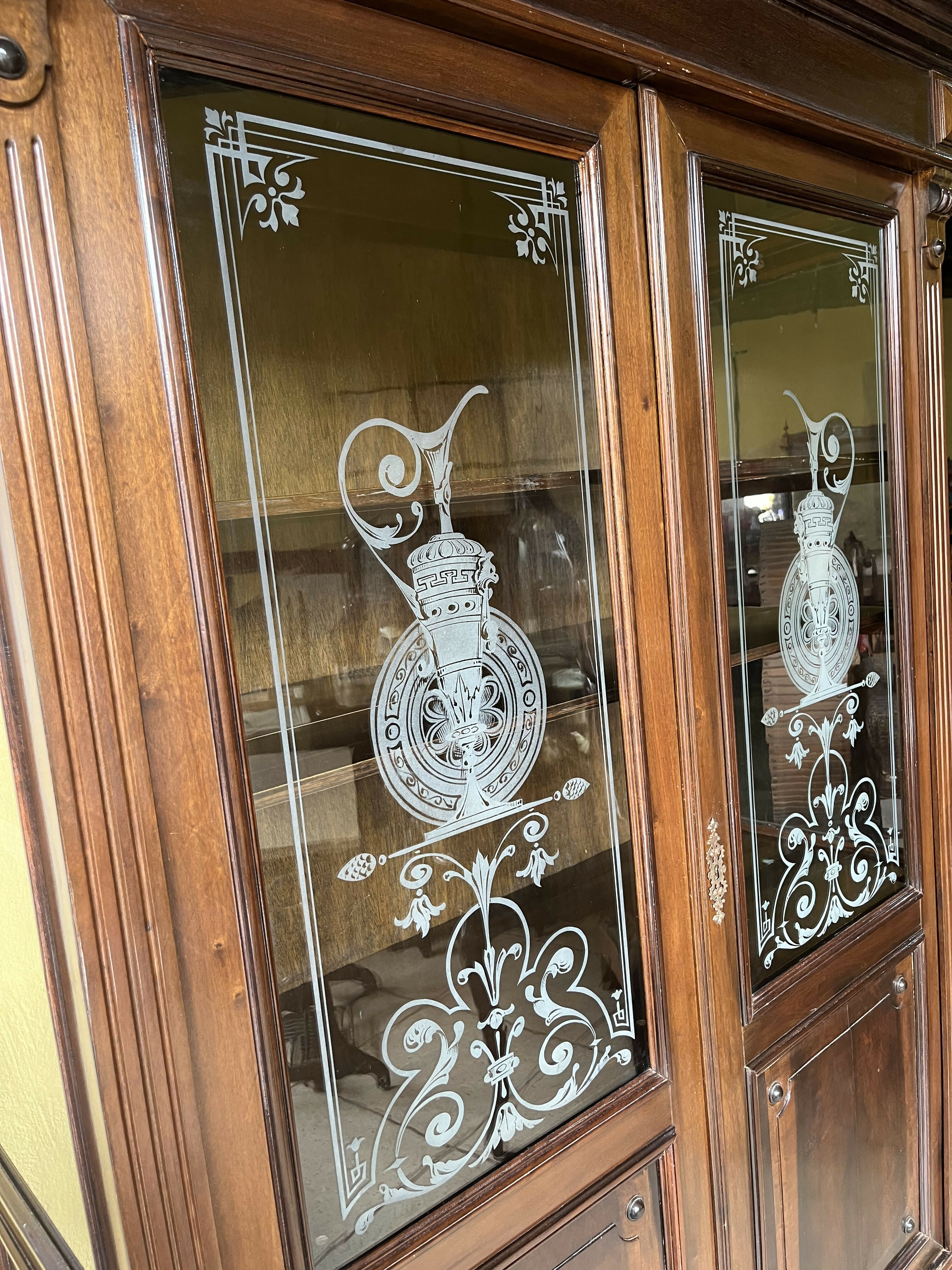 MAGNÍFICA CRISTALEIRA IMPÉRIO PORTUGUESA