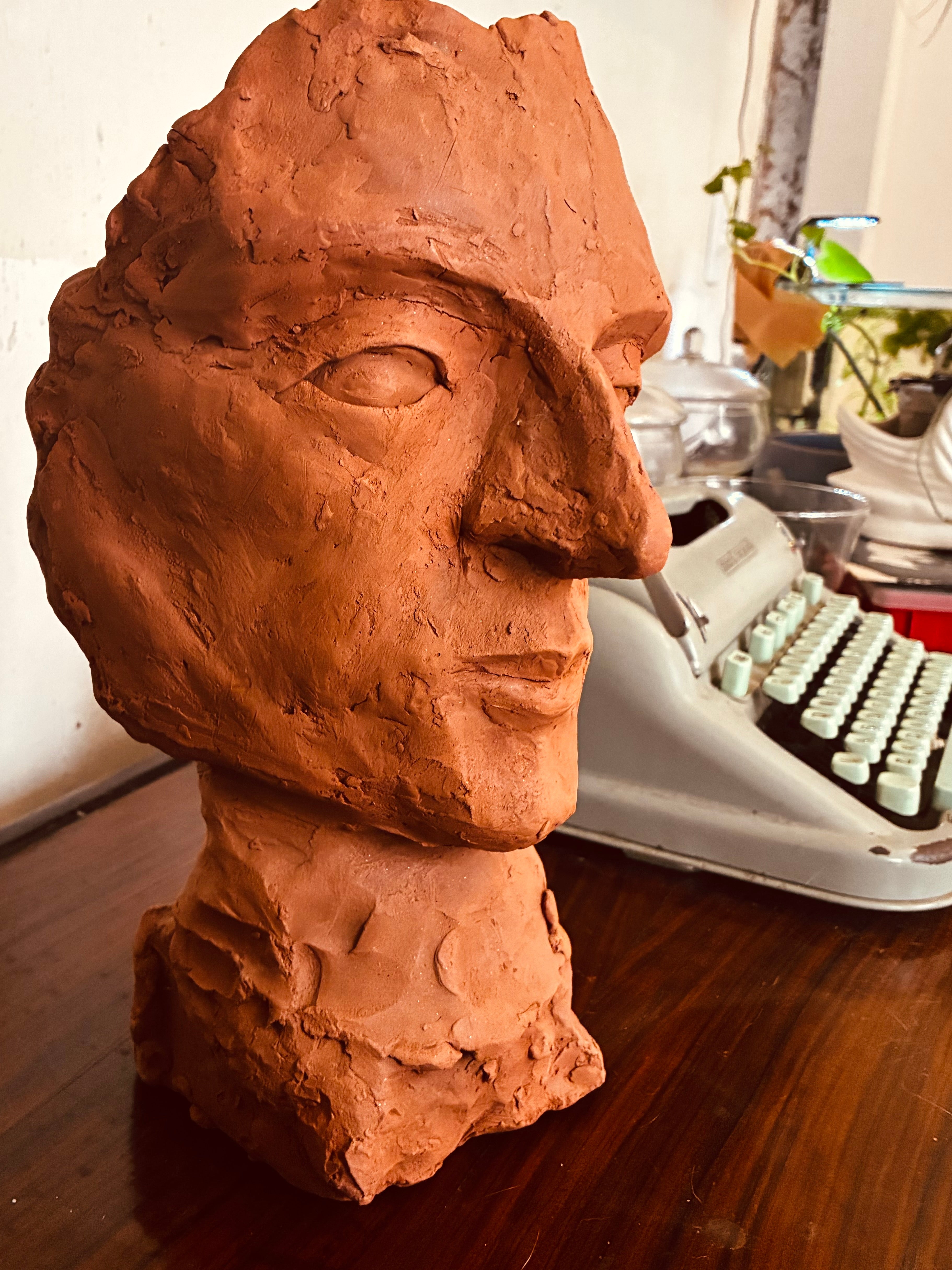 Escultura Busto Masculino em argila / barro