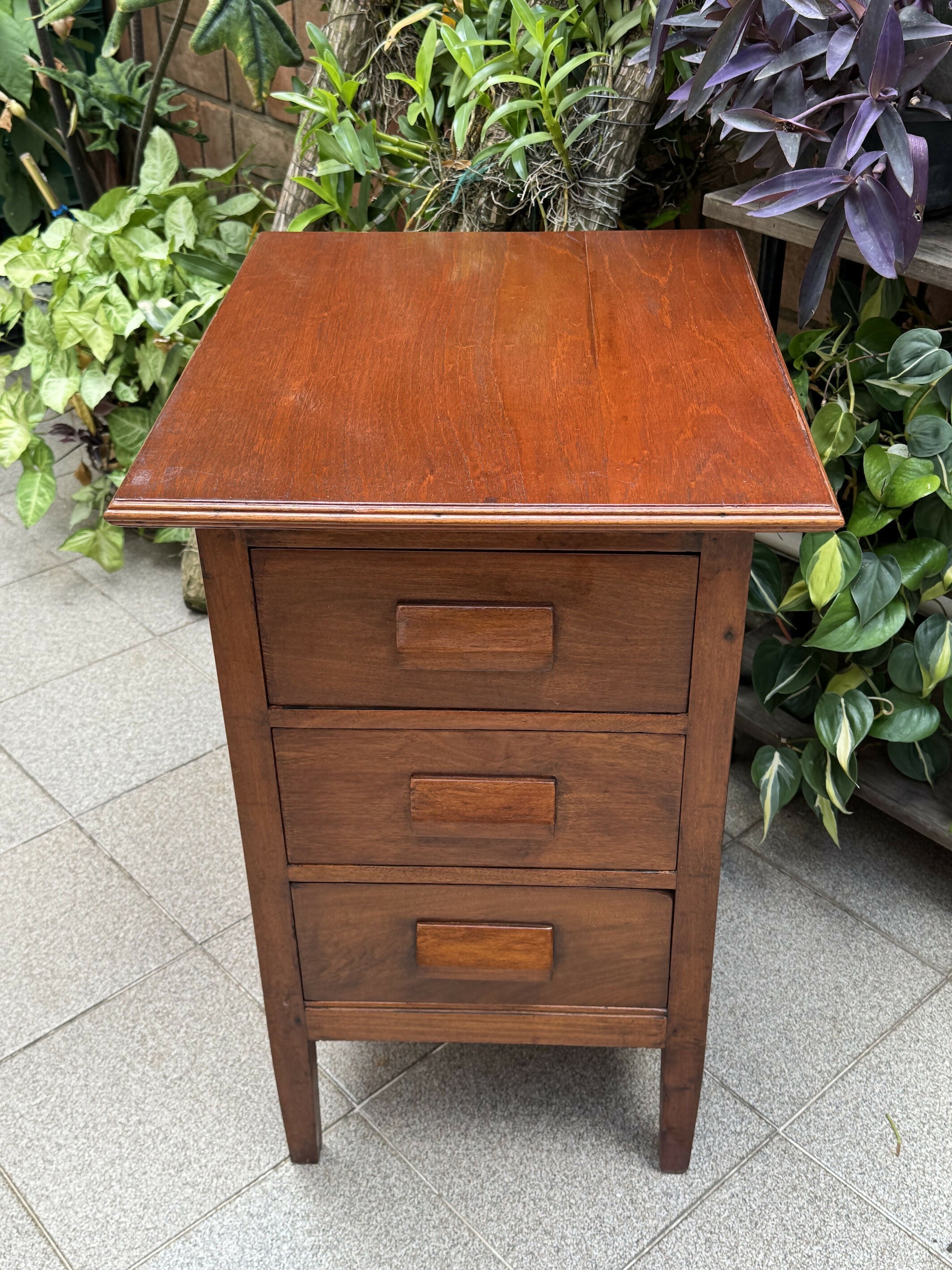 Mesa Auxiliar Cabeceira Gaveteiro Arquivo Década de 50 Madeira Maciça