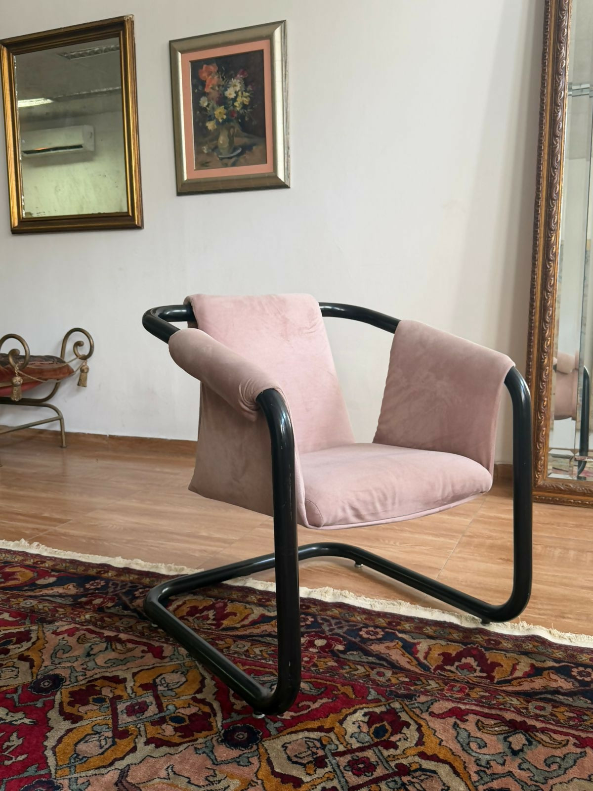 Poltrona Pétala (valor unitário)