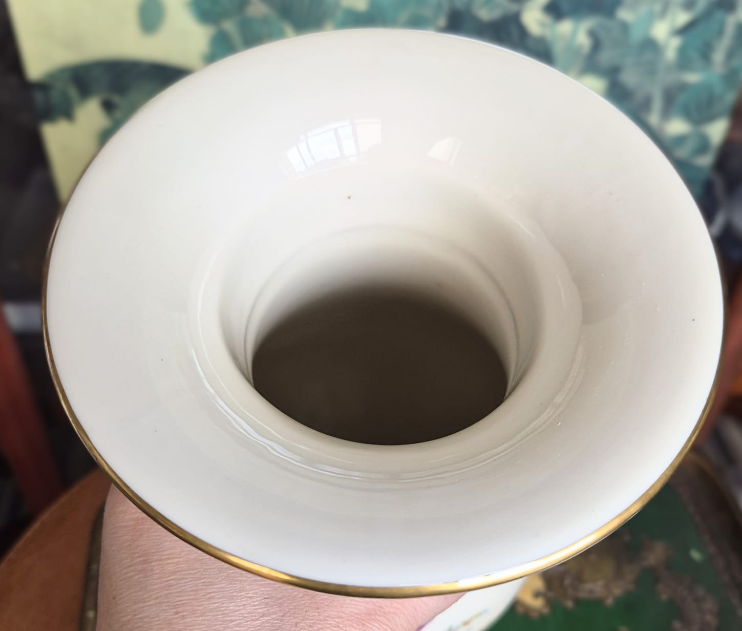  Vaso vintage em porcelana alemã Rosenthal,  modelo Alt-Kronach, de 1943. Impecável! Com motivos florais 