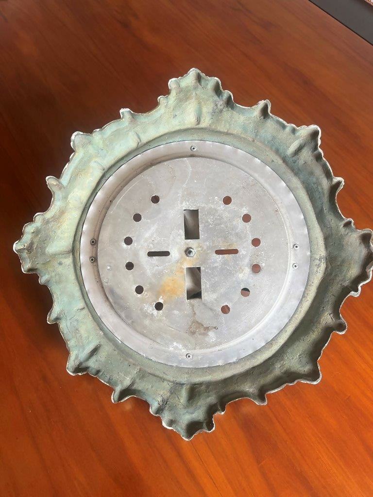 Lustre de teto de bronze e vidro decorado