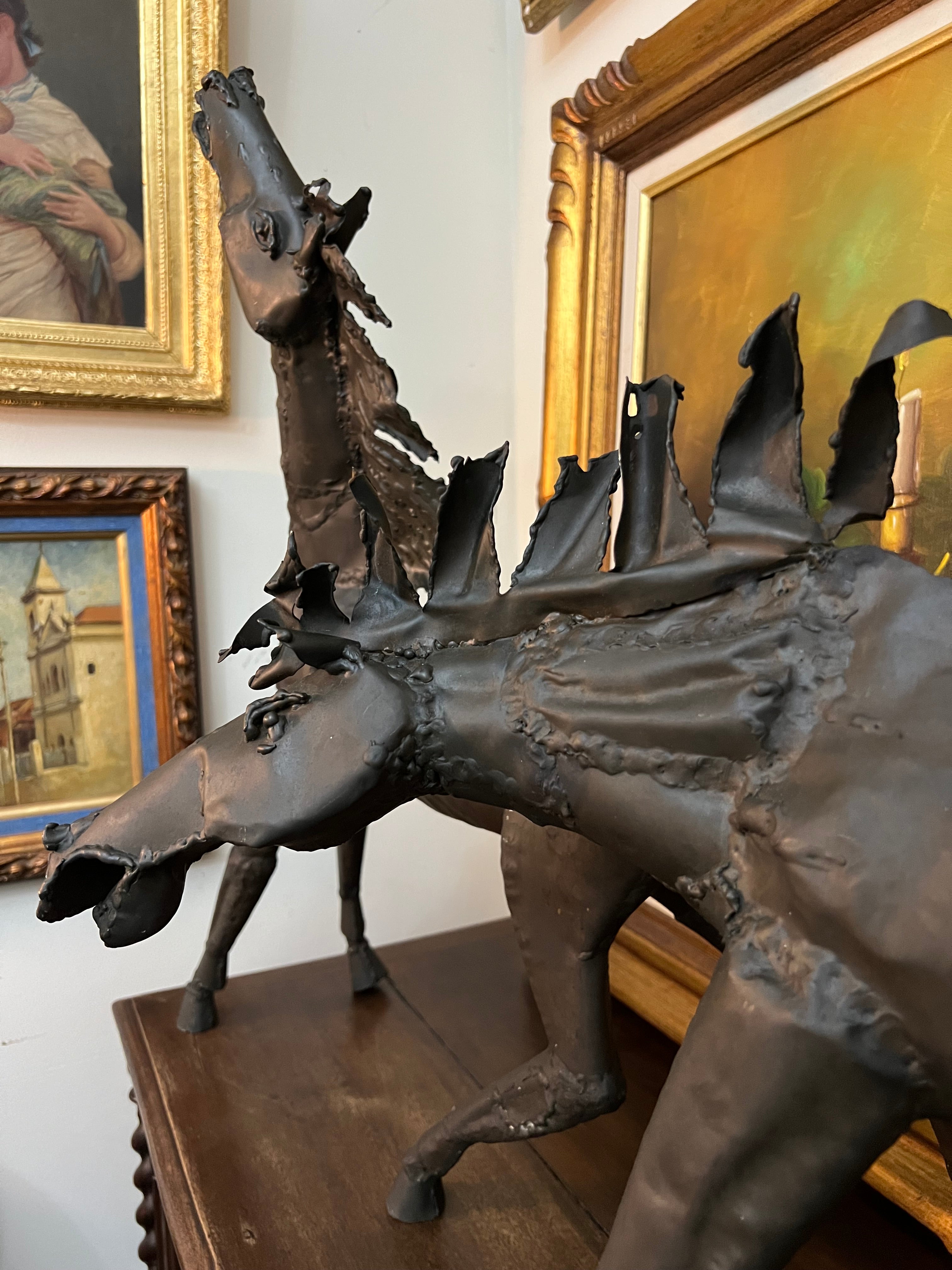 Par de cavalos do escultor Domingo Wenceslau Soto