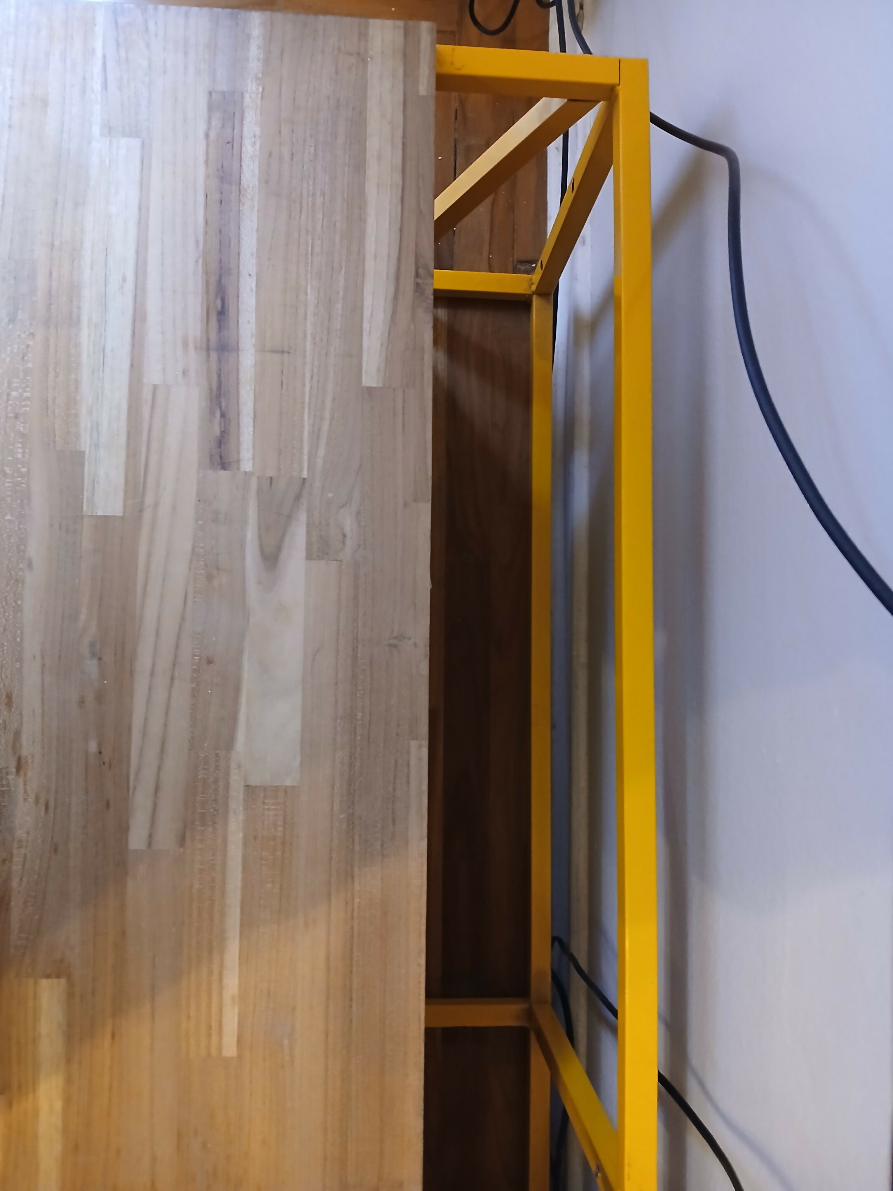 Rack poético para discos de vinil