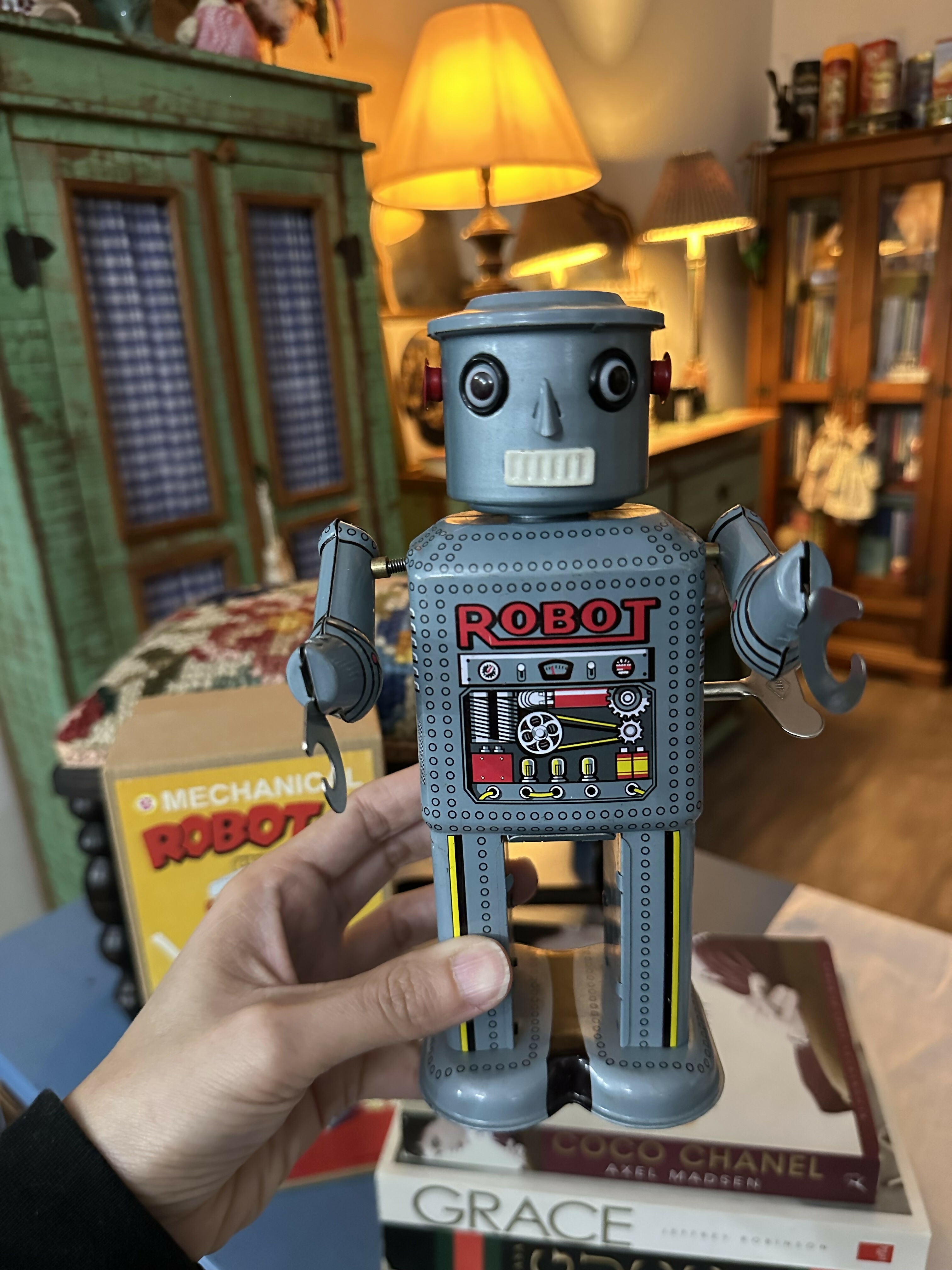 Vintage - funcionando - colecionador Réplica na época do robô de brinquedo de lata -Schylling Mechanical Robot MS646