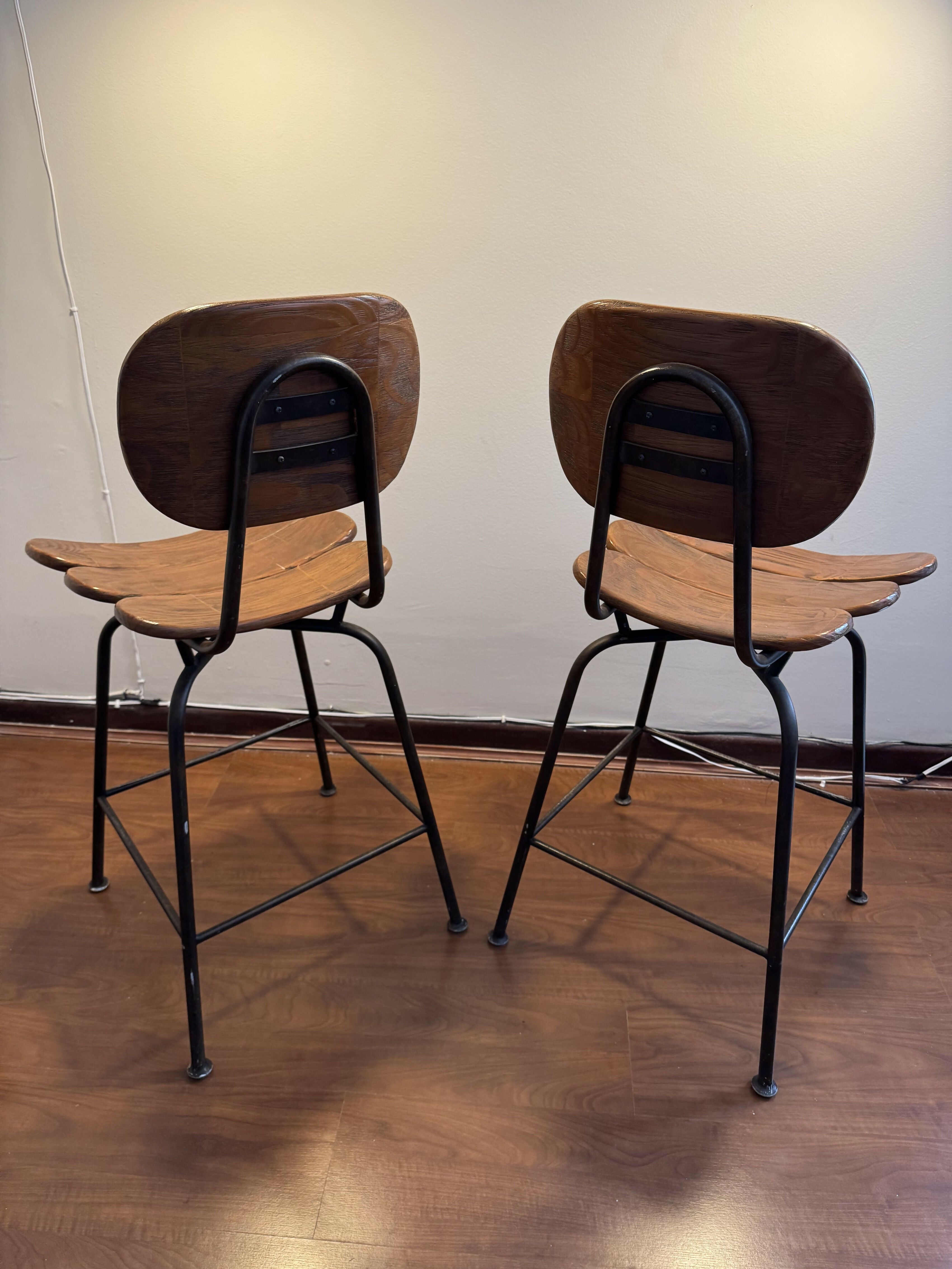 Banquetas Bistrô, Cadeira Alta para Ilha de Cozinha - em Madeira Maciça e Ferro