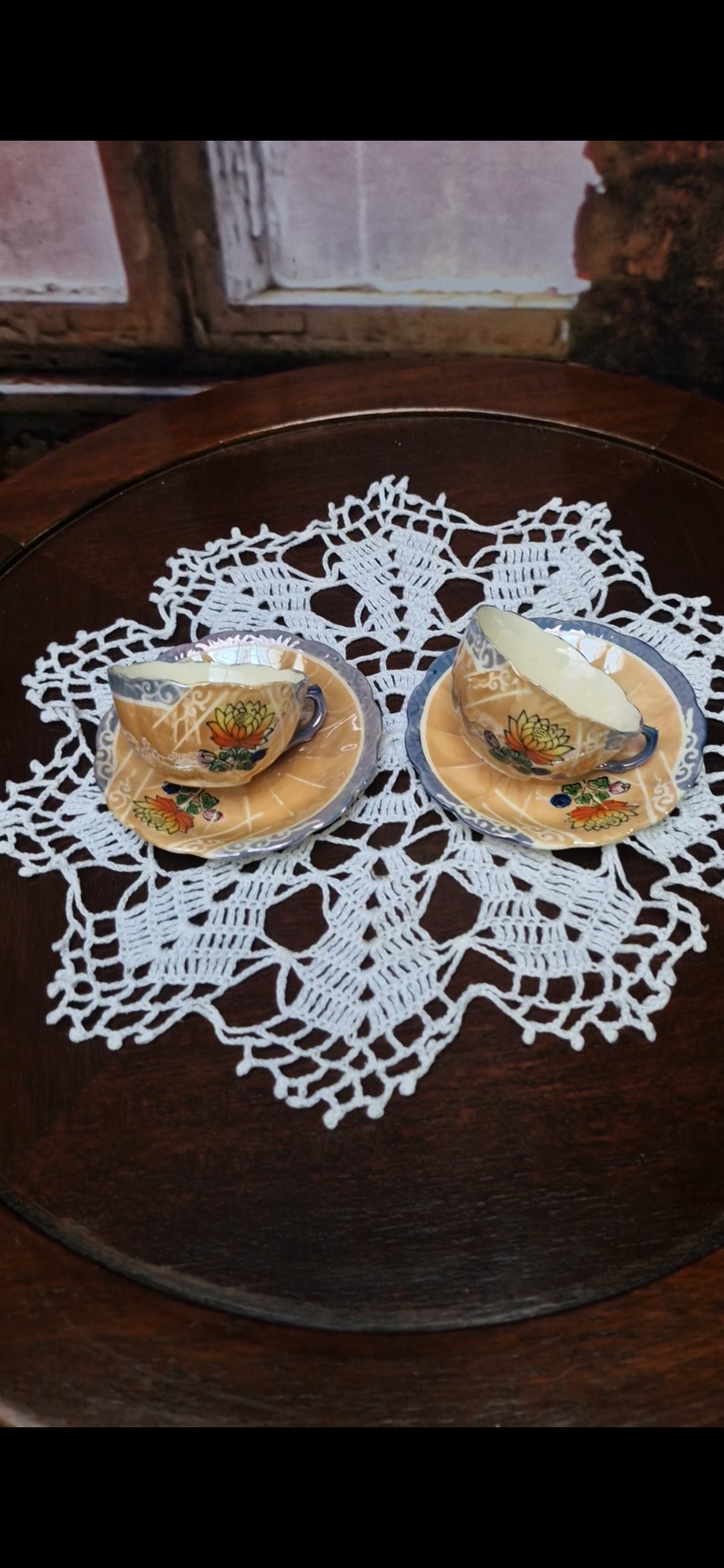 Par de Xicaras de café casca de ovo com flor de lótus 