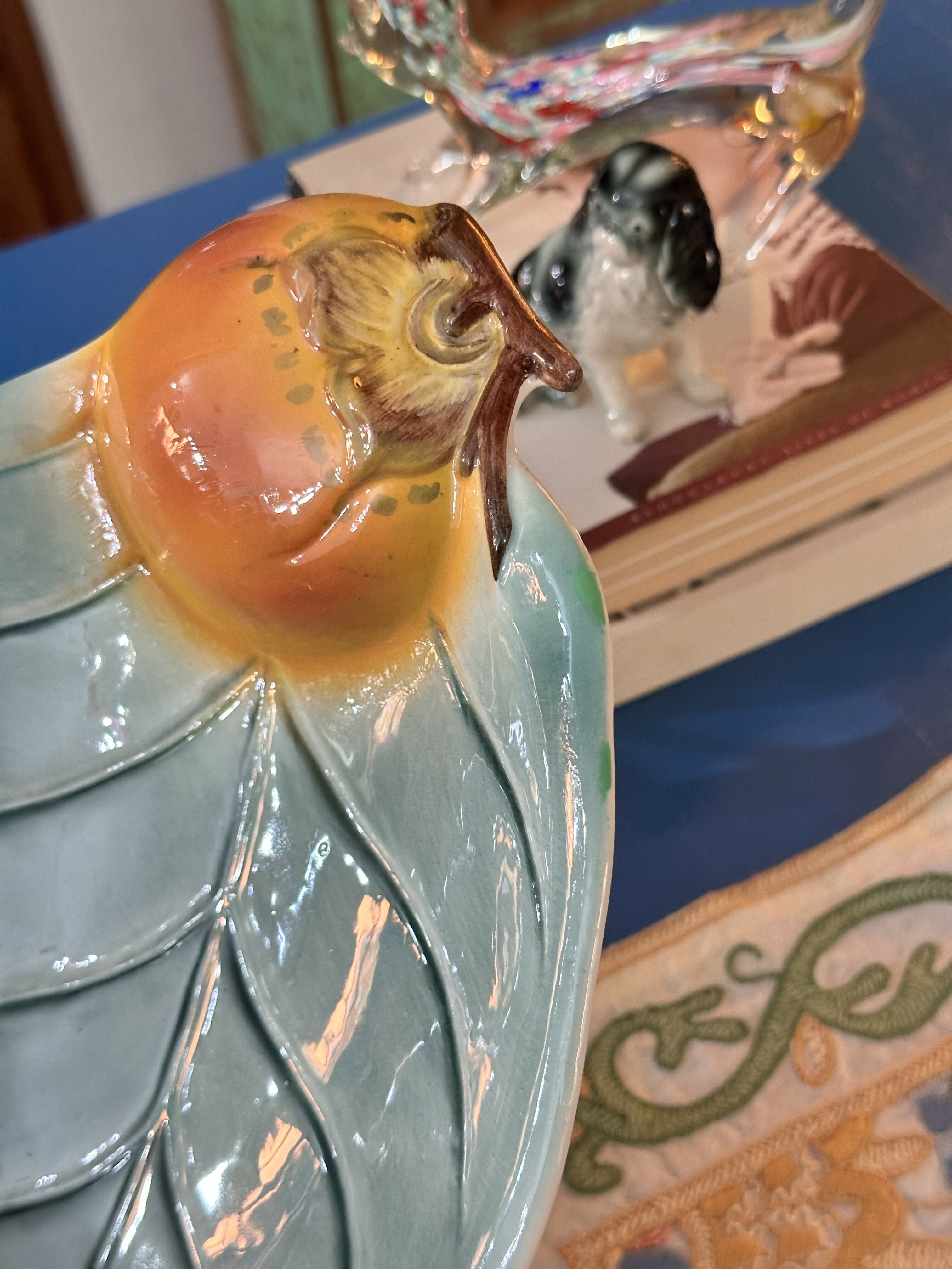 WEISS-Maravilhosas travessas / pratos em formato de folhas 🍃 com delicados pêssegos 🍑. valores diferentes consultar anúncio