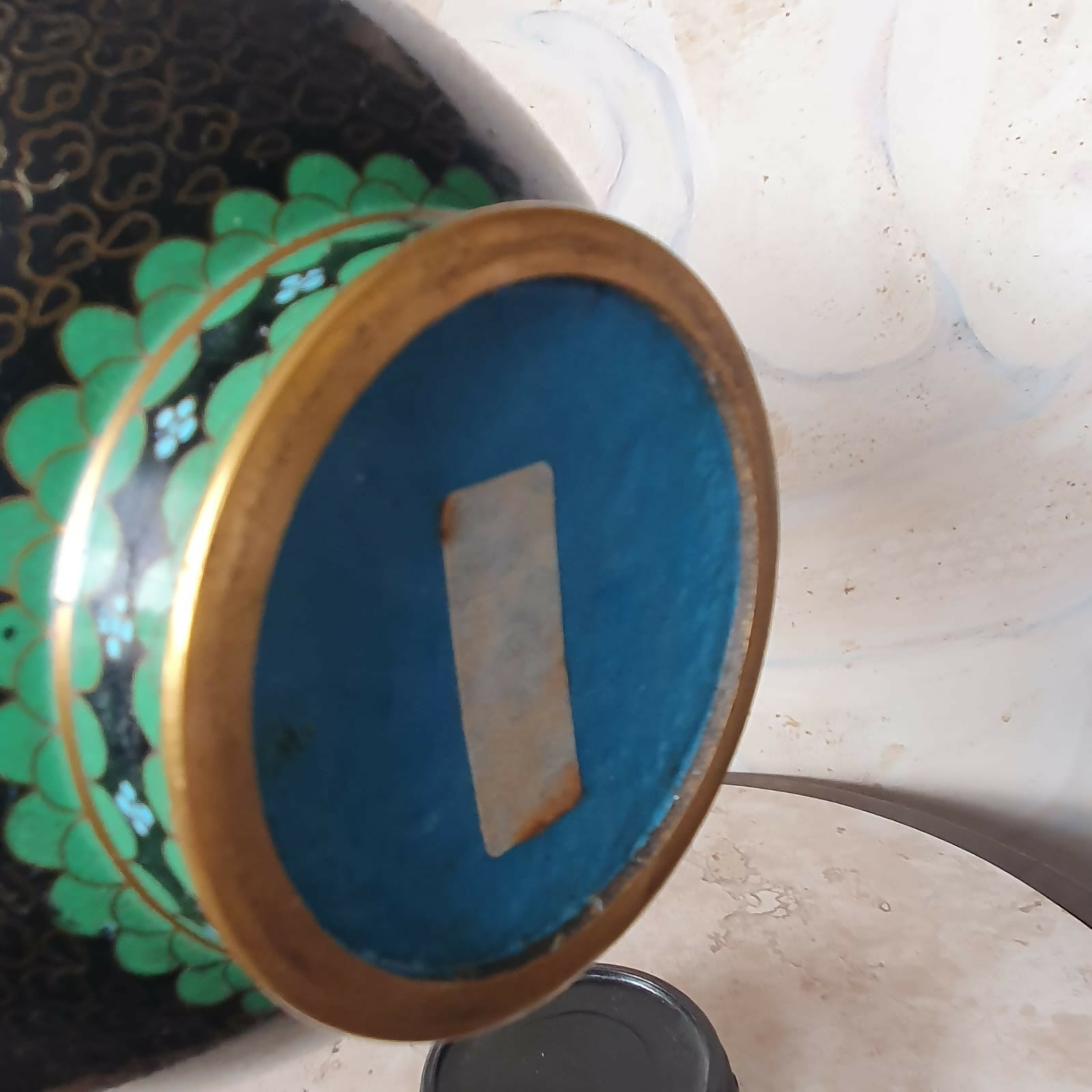 Vaso em Cloisonné Floral Preto
