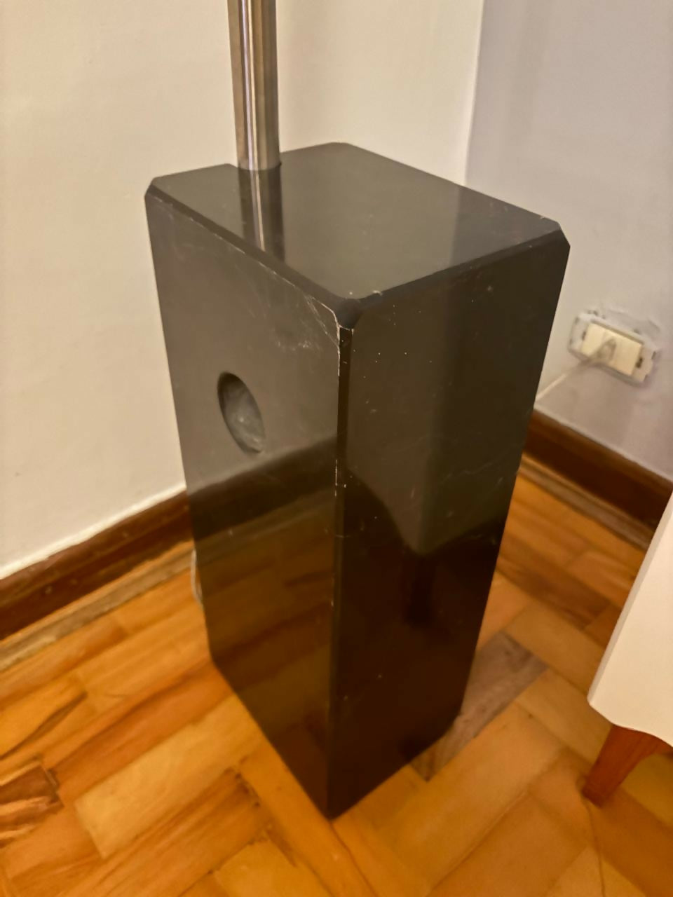 Luminária Arco – Rivatti Arc Lamp | Base em mármore