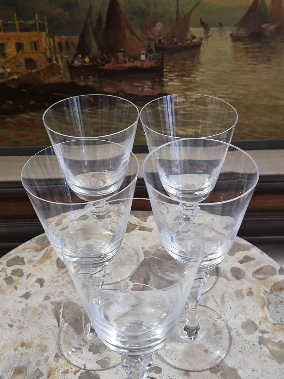 Conjunto com 5 taças em cristal de chumbo finíssimo Strauss, para vinho. Maravilhosas e intactas.