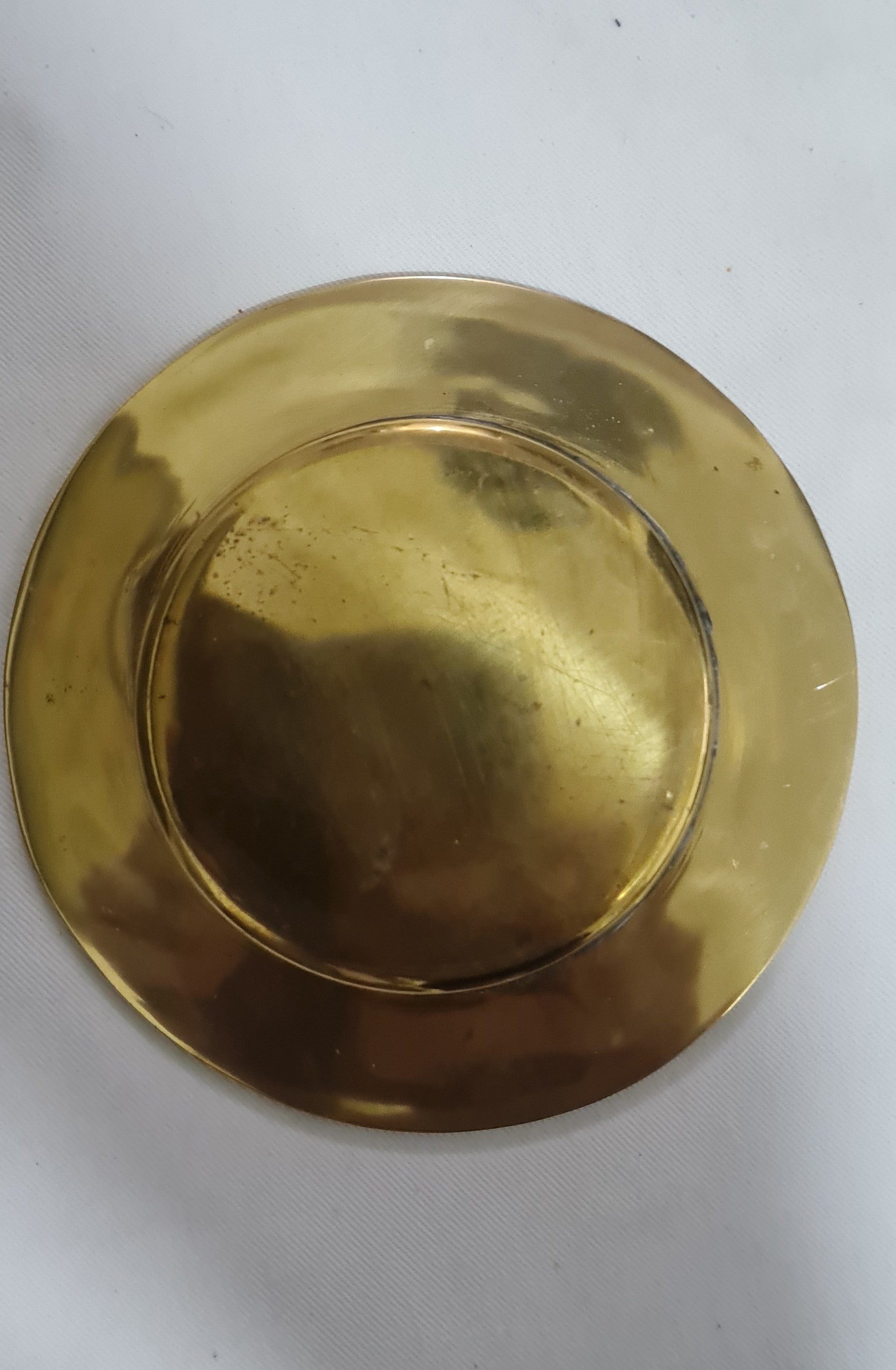 Porta-Garrafa (descanso) de Vinho Vintage em Latão grosso dourado