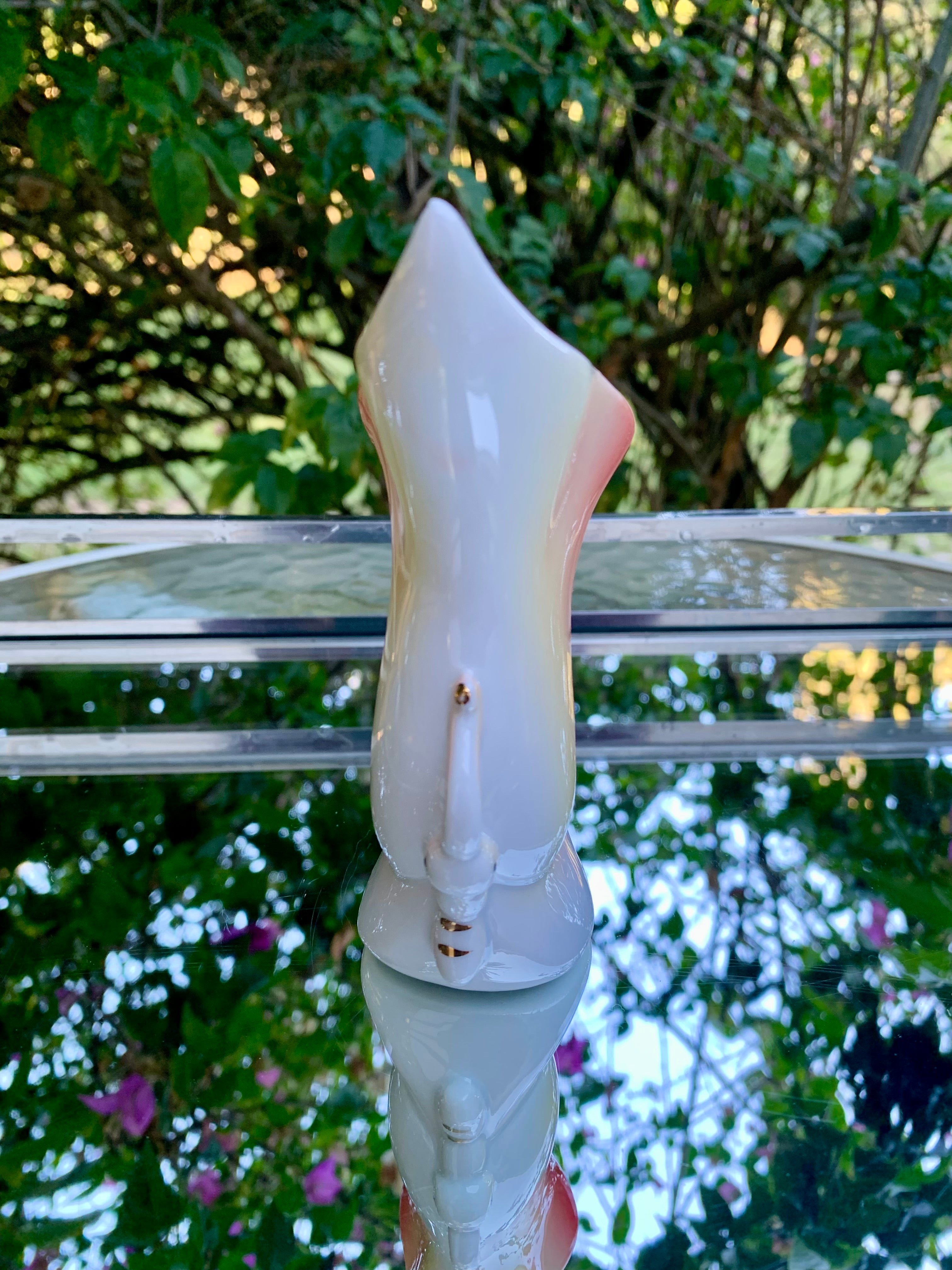 Diminuto vaso borboleta estilo Franz Porcelain