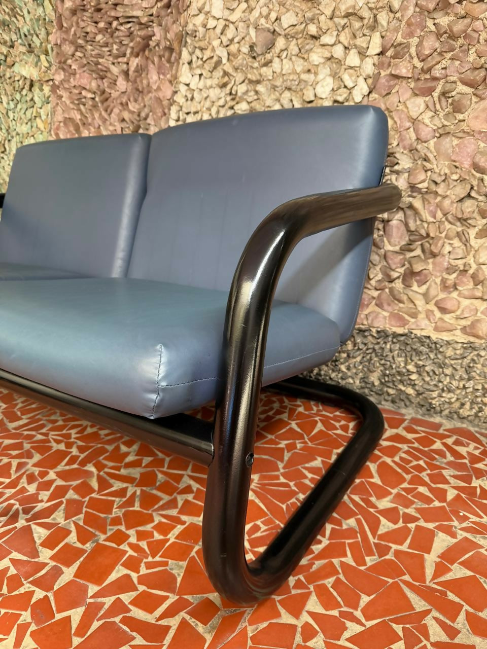 Sofá dois lugares Geraldo de Barros Kopenhagem