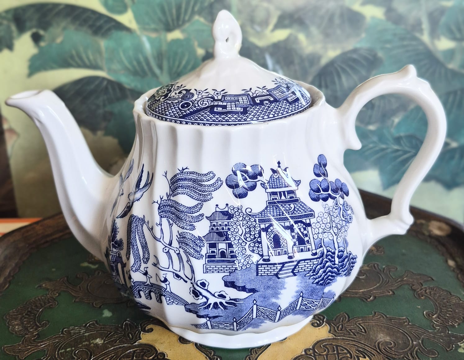 Bule em porcelana inglesa Wessex, padrão Blue Willow,  anos 80, como novo.
