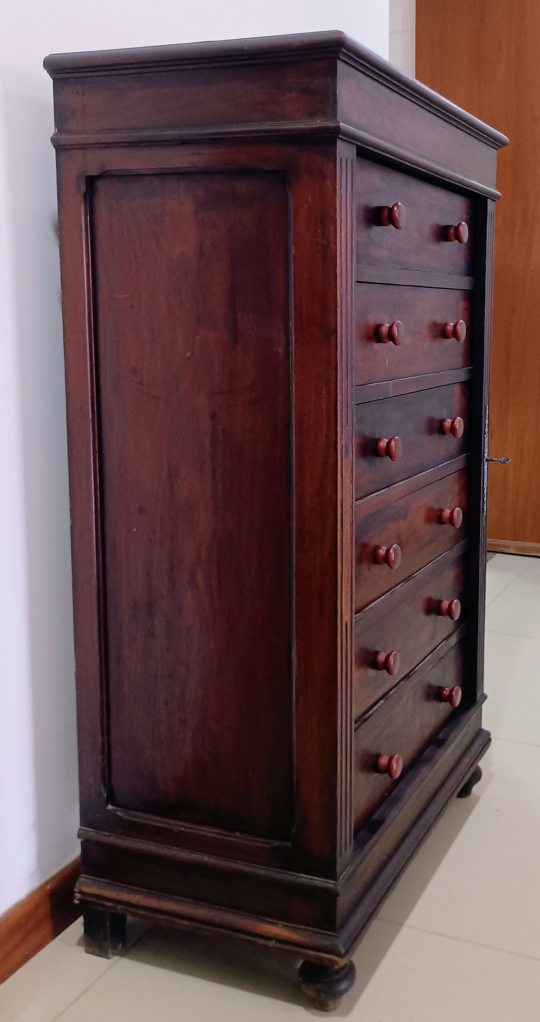 Gaveteiro / arquivo com trava lateral 1890 -1920