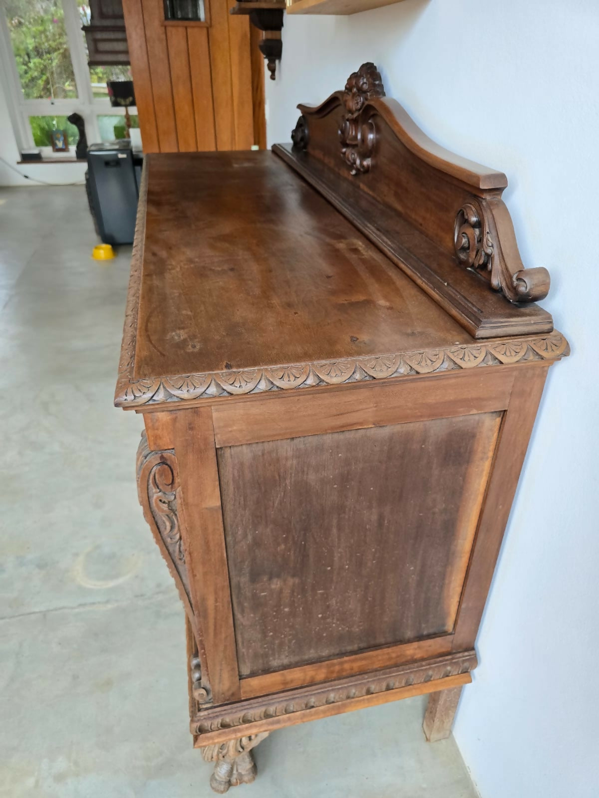 Aparador ou buffet no estilo Manuelino - Liceu de Artes e Ofícios