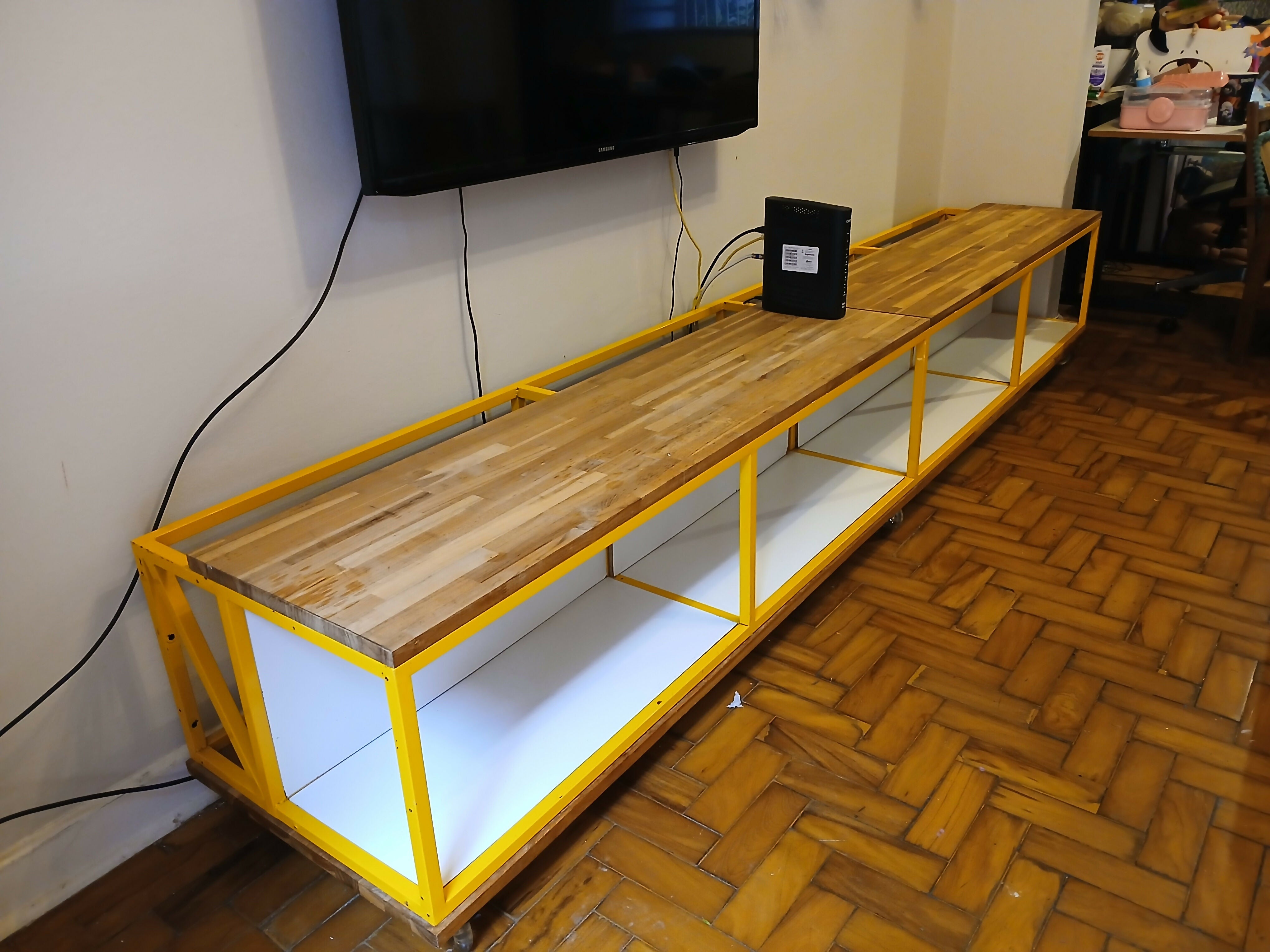 Rack poético para discos de vinil