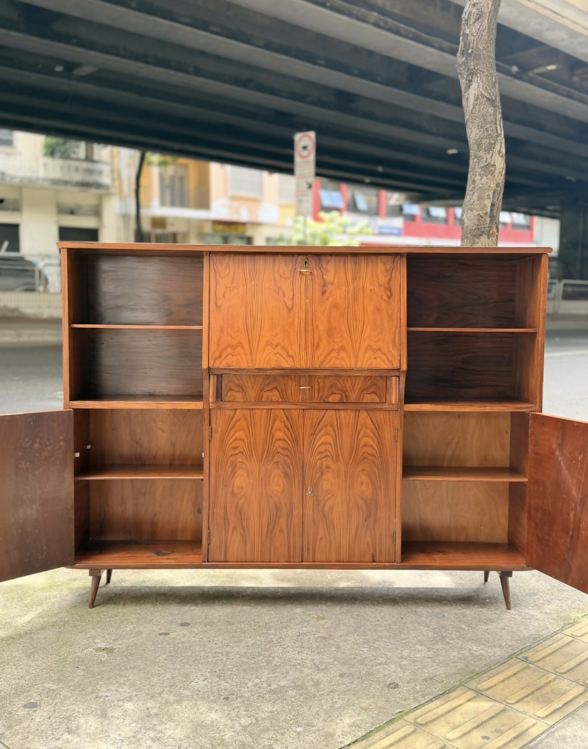 Estante / Escrivaninha / Papeleira / Biró anos 60