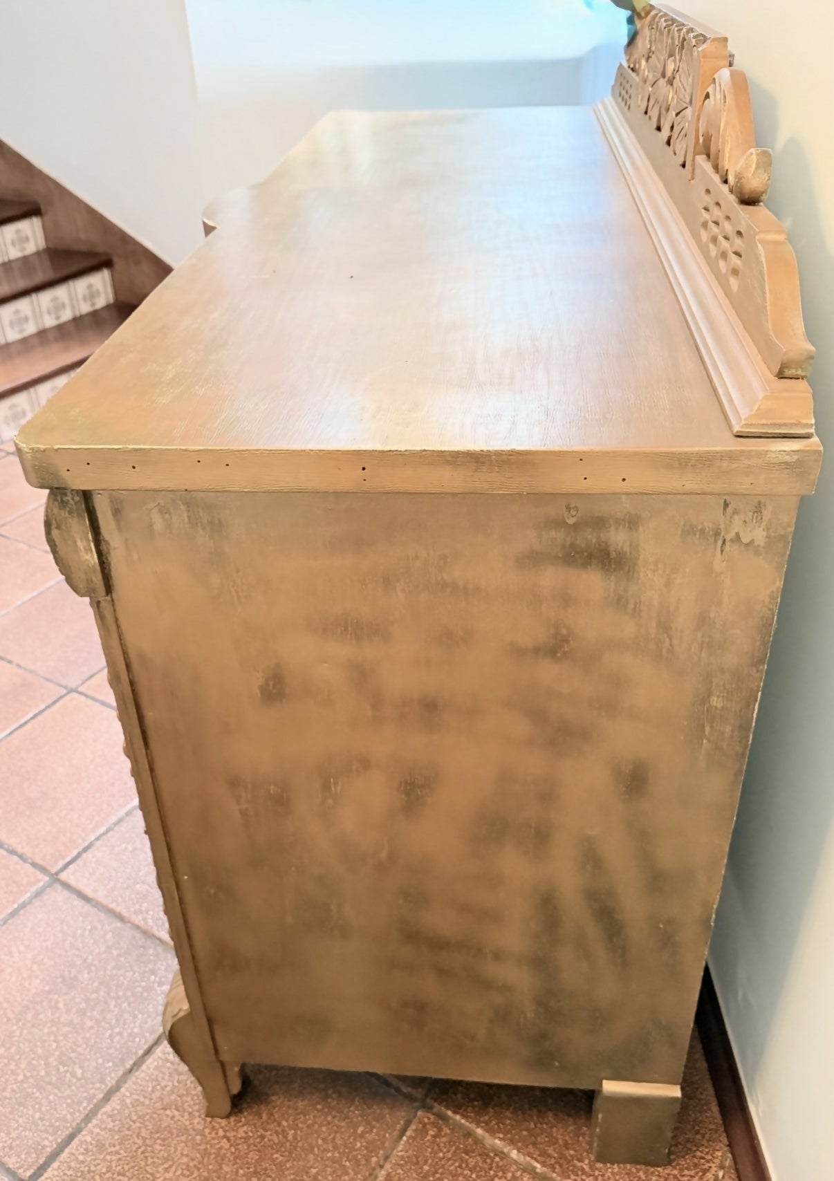 Belíssimo buffet clássico (recém restaurado)