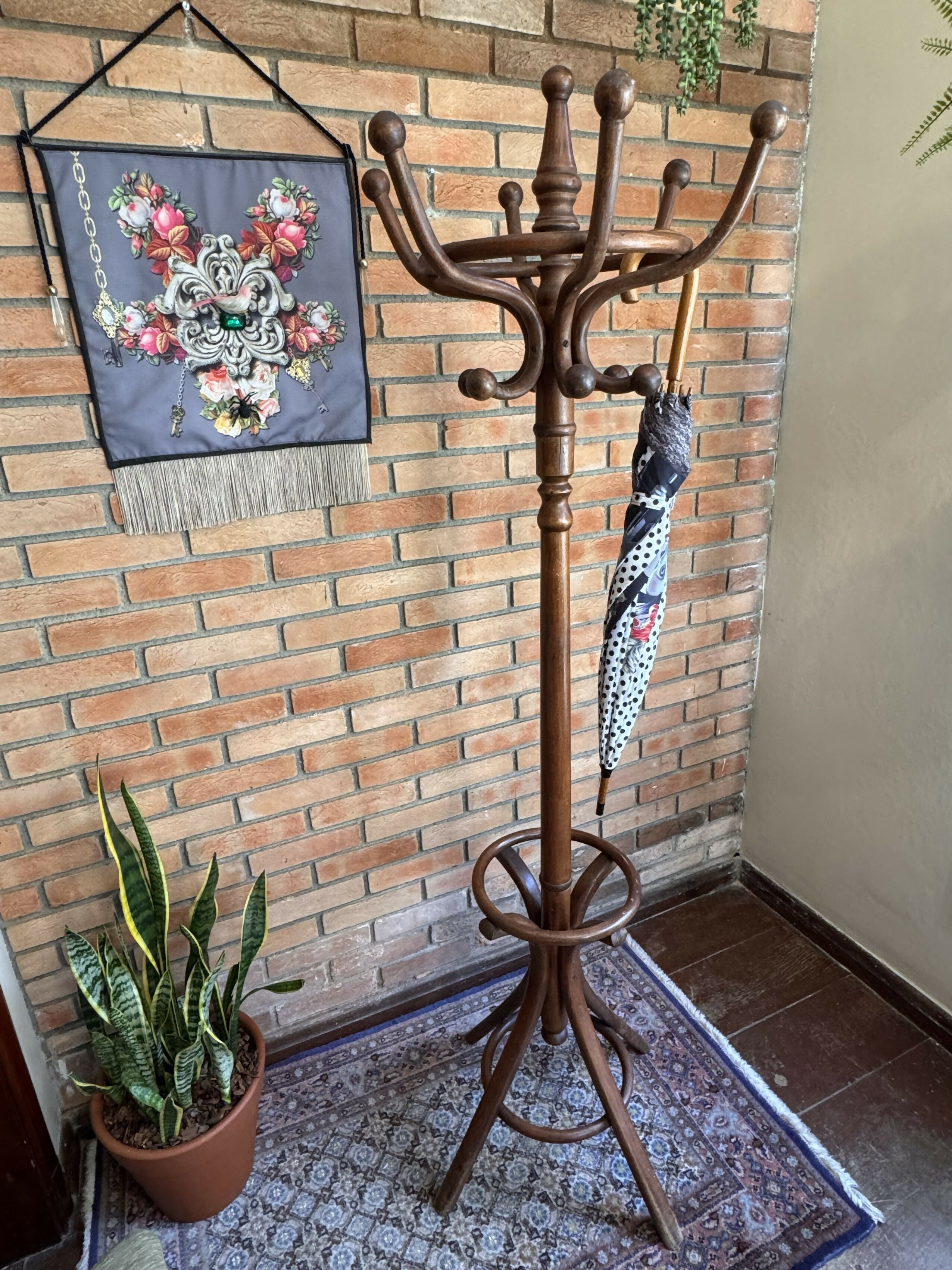 Michael Thonet 1859 Raríssimo cabideiro austríaco