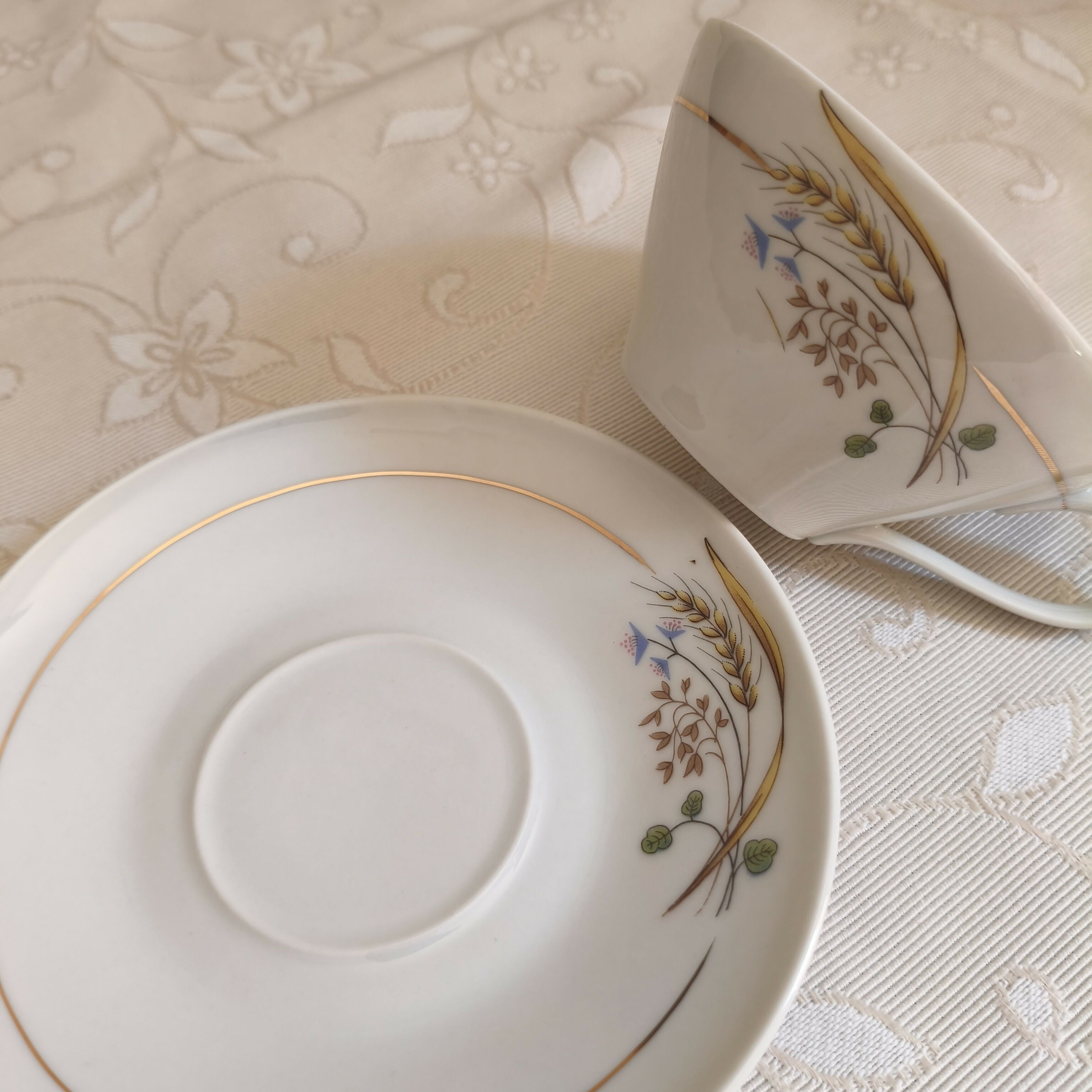 Jogo de chá completo em porcelana Real