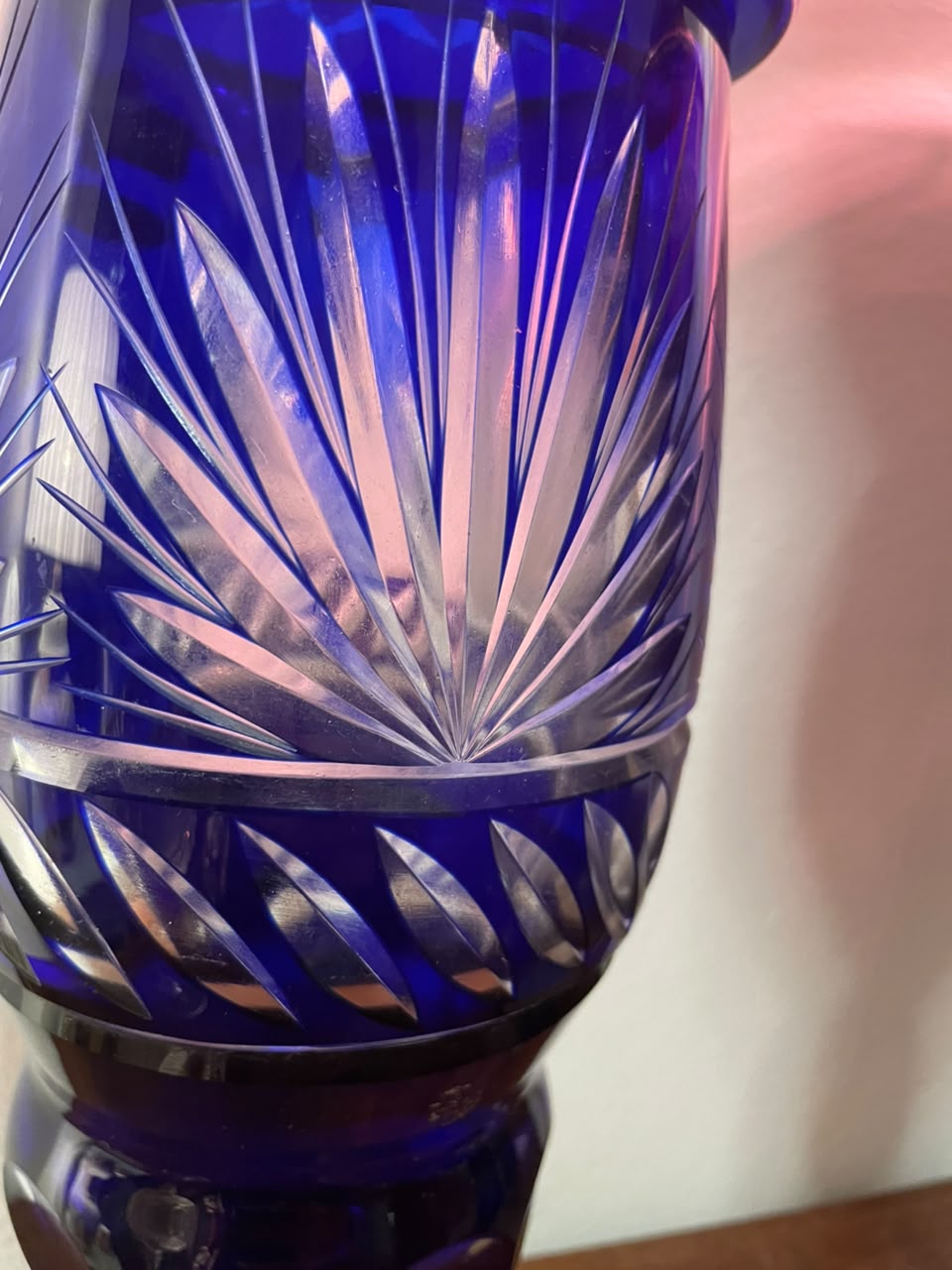 Grande bomboniere / potiche em cristal double europeu azul cobalto