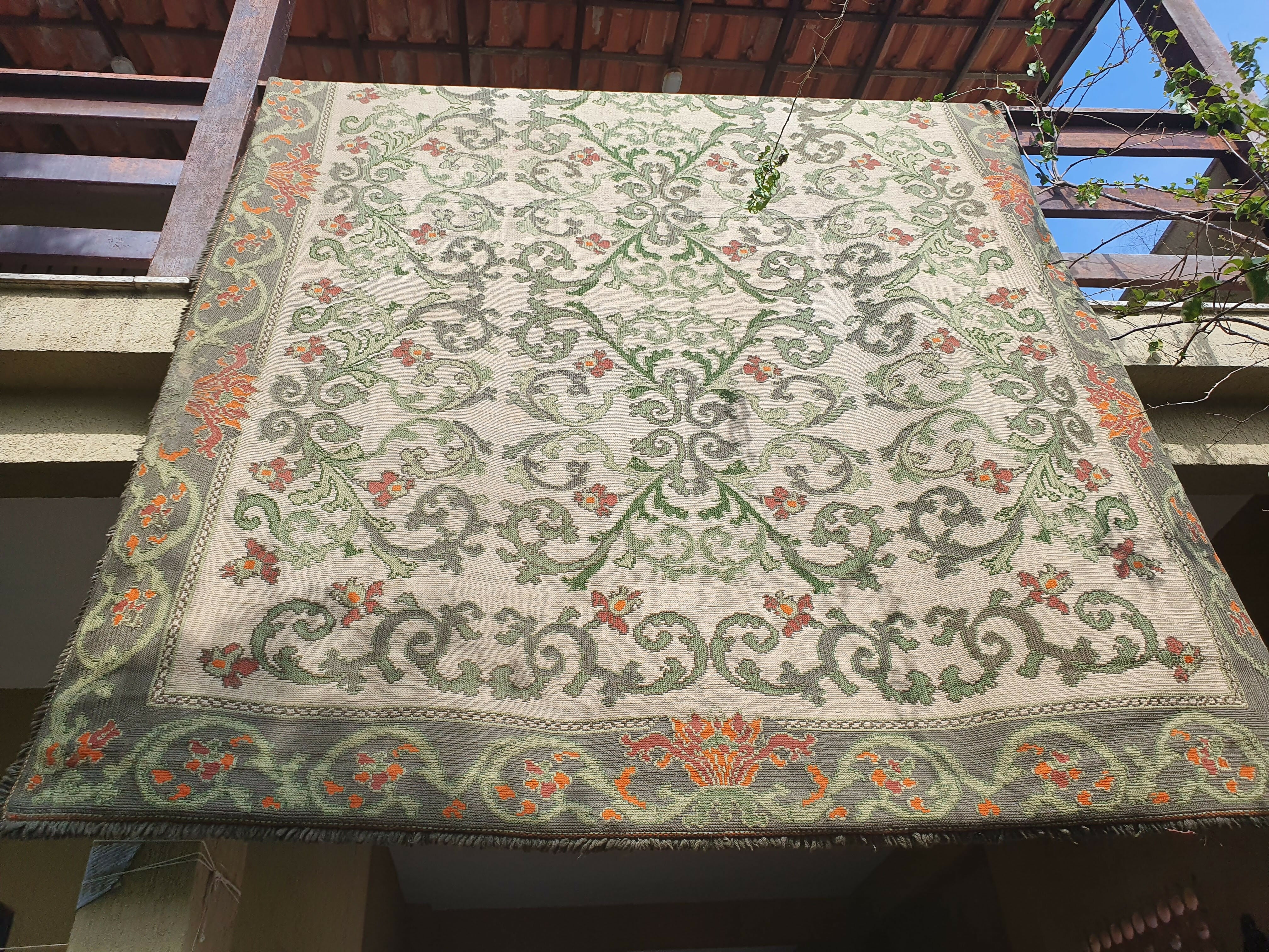 Tapete Arraiolos Português Legítimo - Gigante 3,50x2,35m - Bordado à Mão