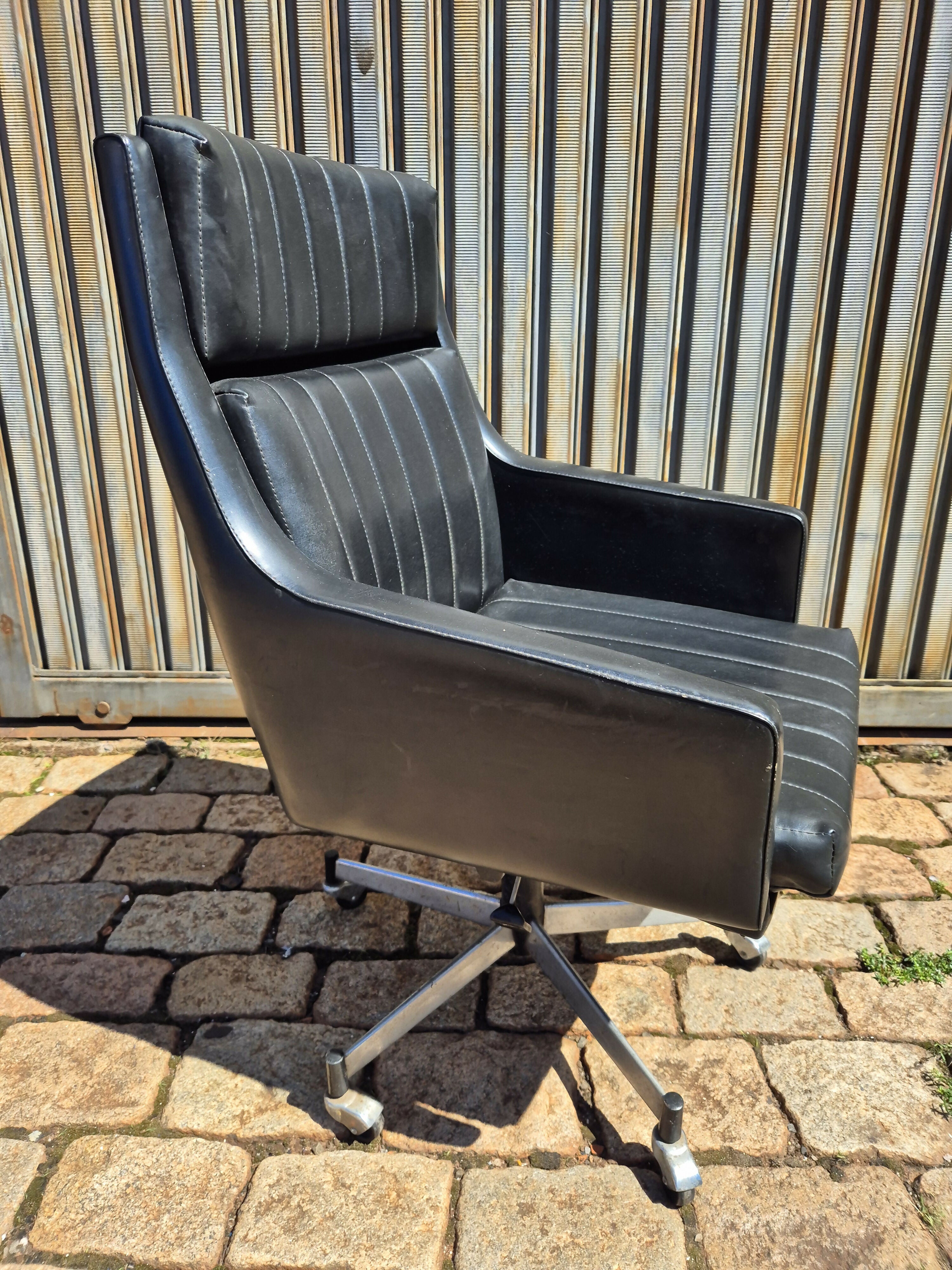 Poltrona escritório Giroflex vintage