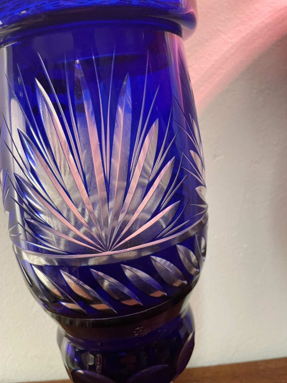 Grande bomboniere / potiche em cristal double europeu azul cobalto