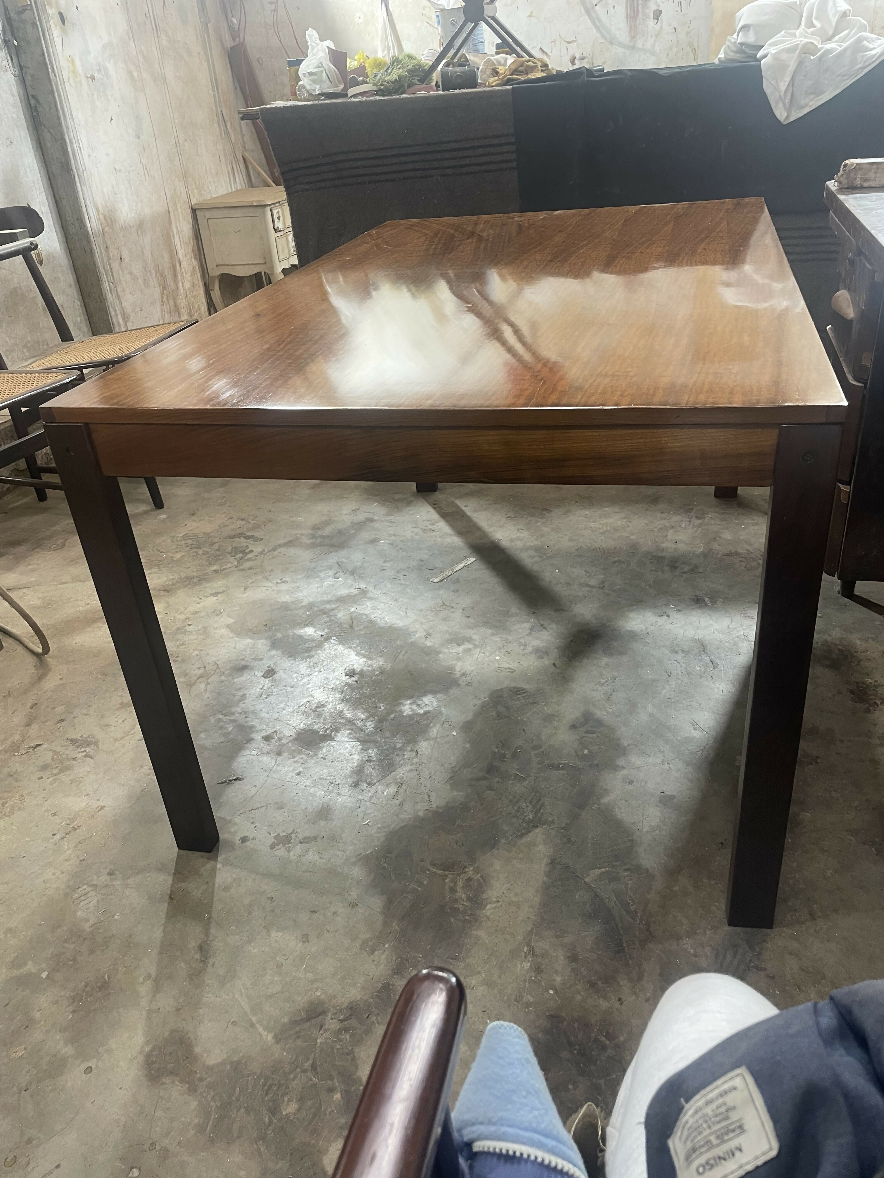 Mesa de Jantar Michel Arnoult madeira imbuia - toda de encaixe